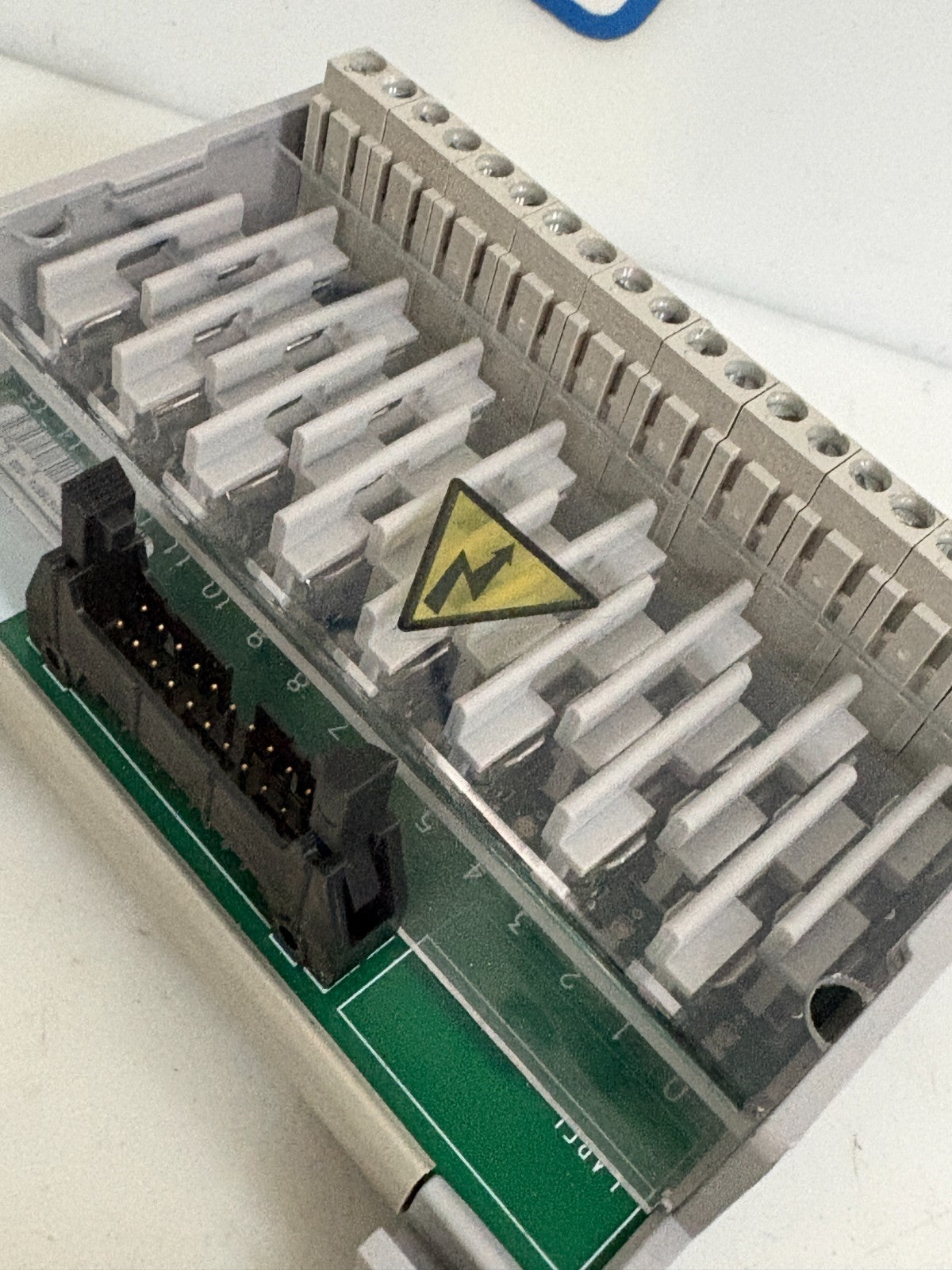 ALLEN BRADLEY FUSIBLE ANALOG INTERFACE MODULE 1492-IMF20F-F120A-2