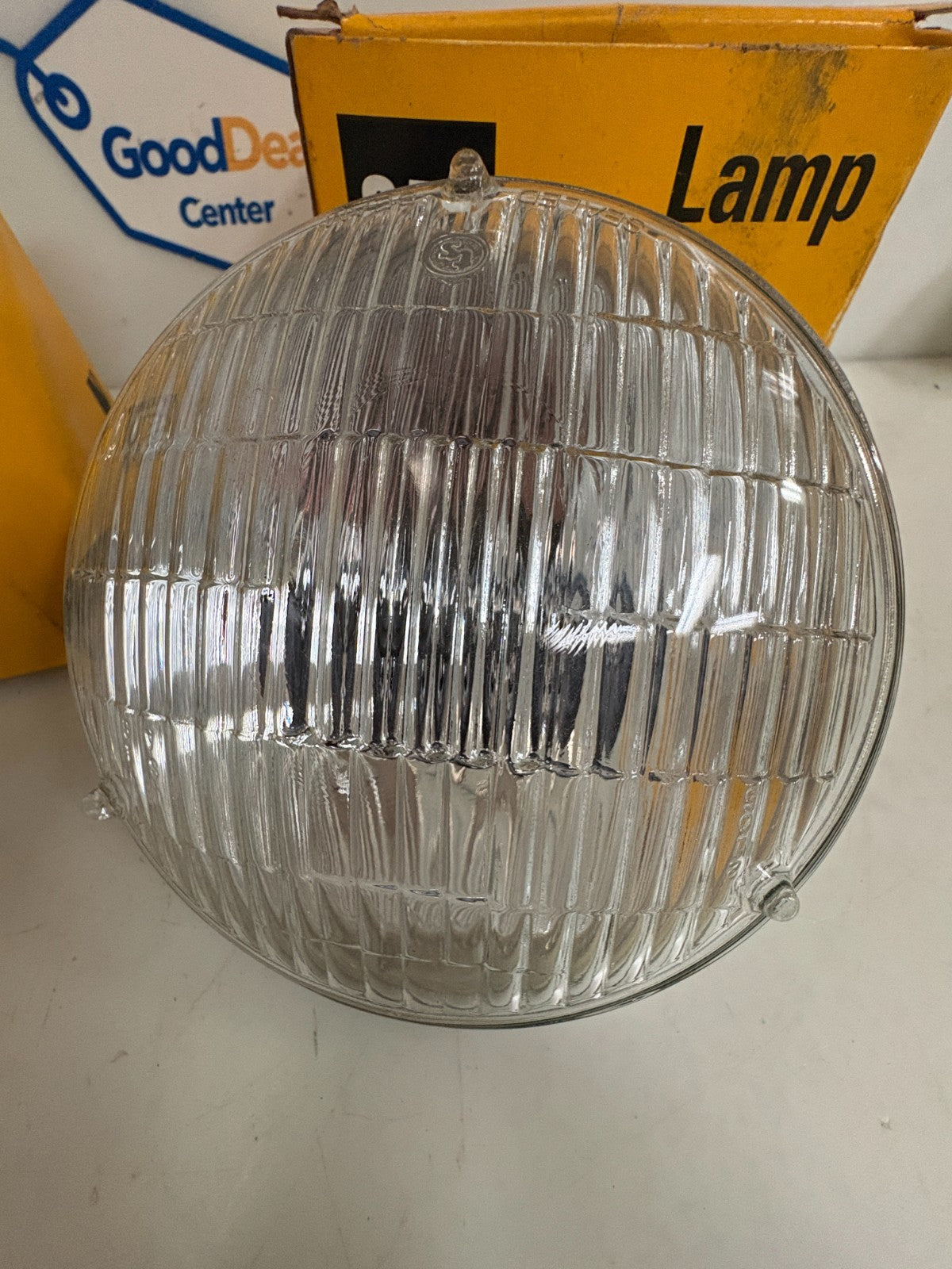 LOT OF 2 CATERPILLAR SEALED BEAM LAMP 1M-59282