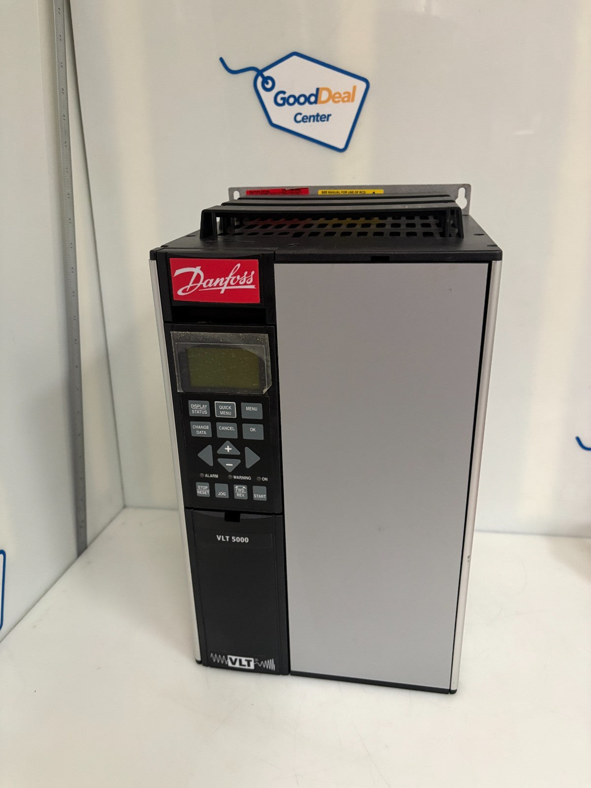 DANFOSS VLT 5000 SERVO DRIVE VLT5006PT5CN1STR3DLF00A00C00
