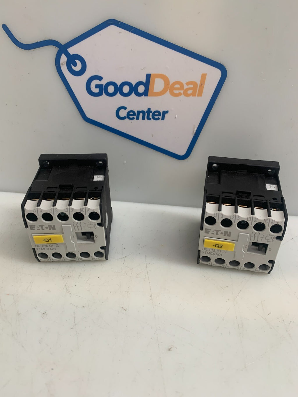 EATON / MOELLER  DILEM-01-G  Contactor  XTMC9A01  010343 (Lot of 2)0