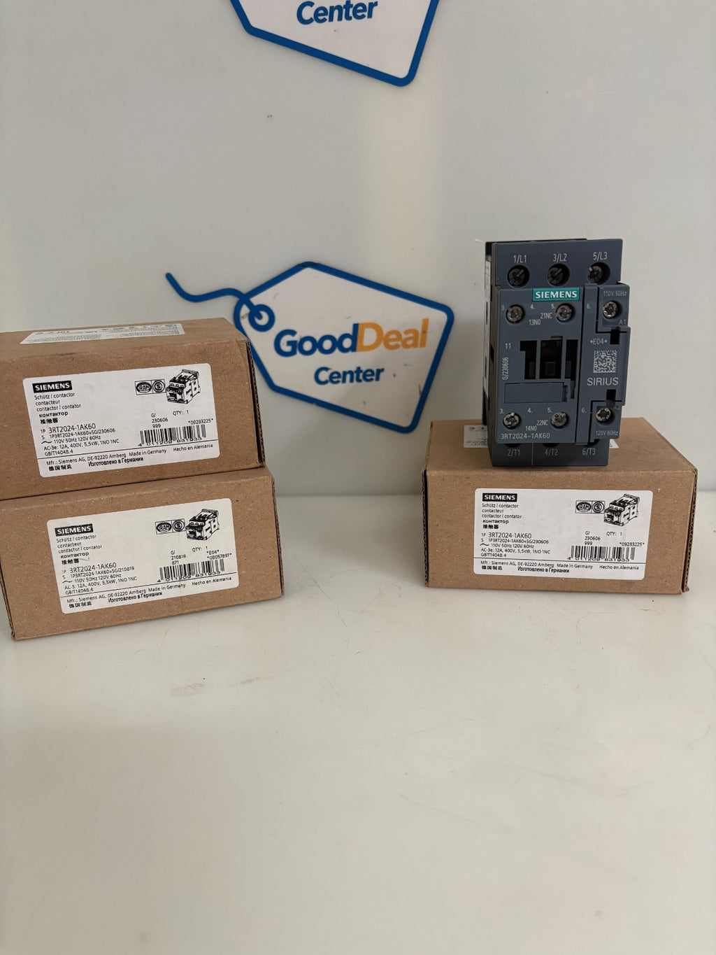 LOT OF 3 SIEMENS CONTACTOR 3RT2024-1AK60