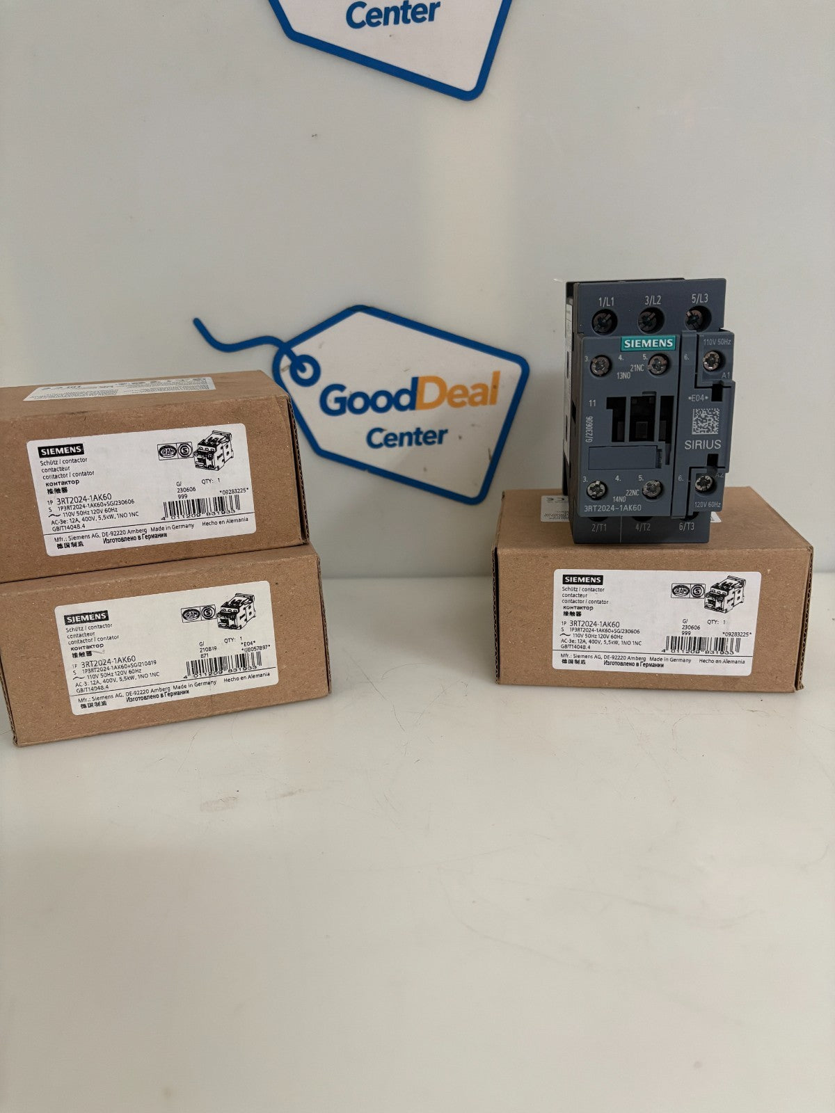 LOT OF 3 SIEMENS CONTACTOR 3RT2024-1AK60