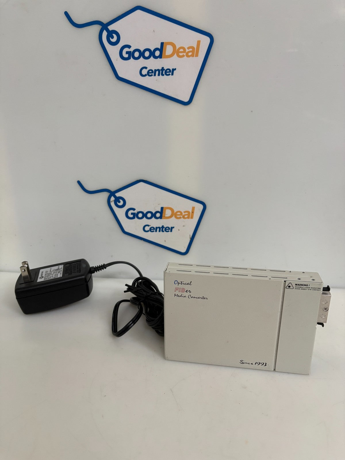 OPTICAL FIBER MEDIA CONVERTER W/POWER SUPPLY 1000 BASE HUBS - ET91000SC