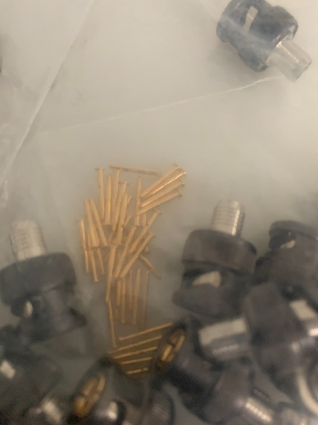 TROMPETER UPL 2000-D4-B CRIMP CONNECTOR 25/BAG2