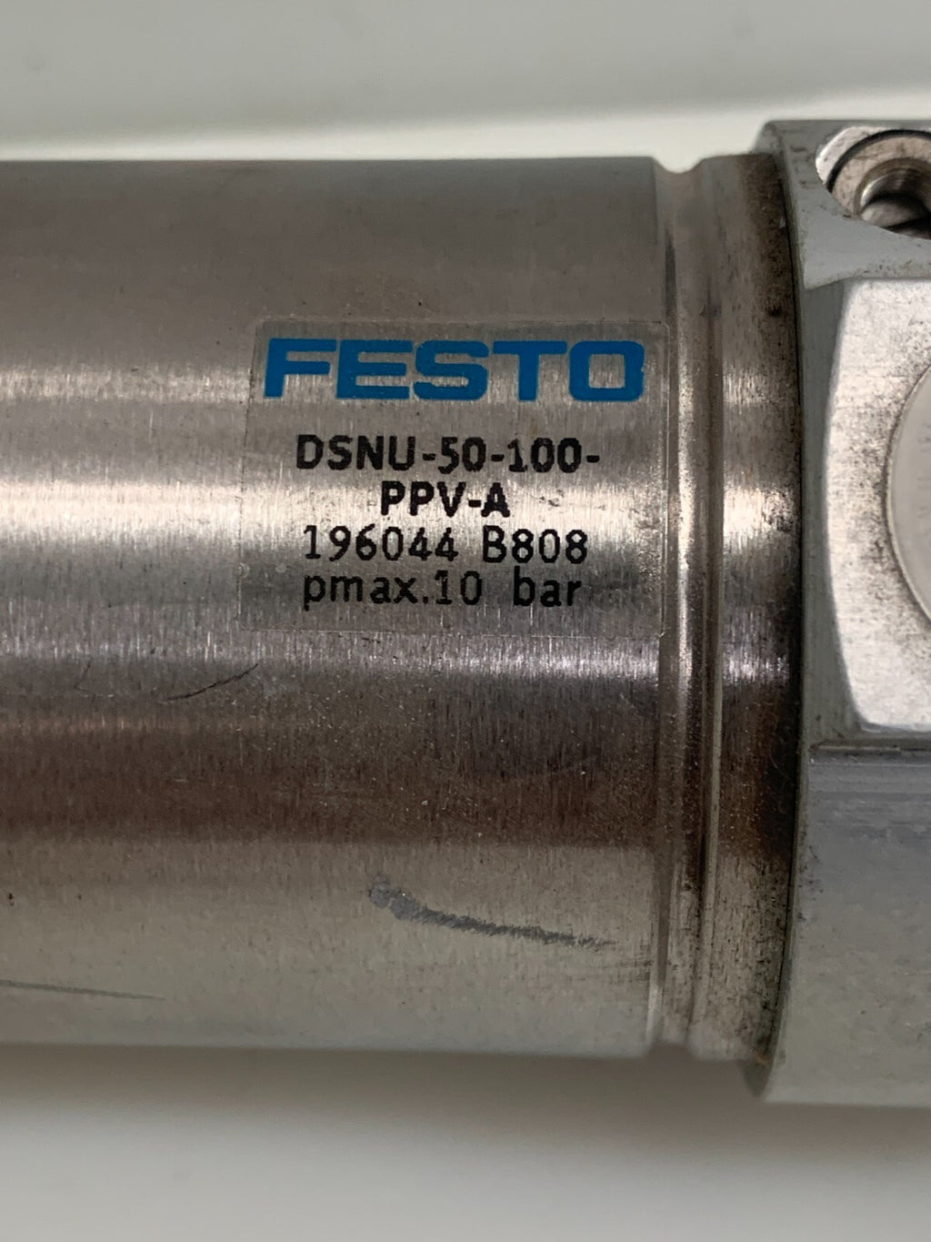 FESTO DSNU-50-100-PPV-A  Pneumatic Cylinder   196044