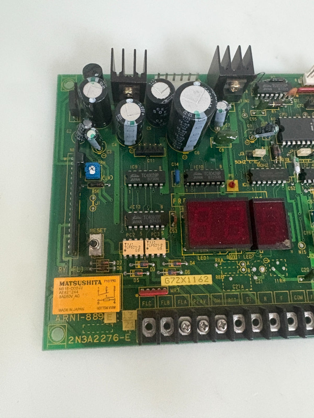 TOSHIBA ARNI-889E CONTROL BOARD 2J3A2276-E (1)4