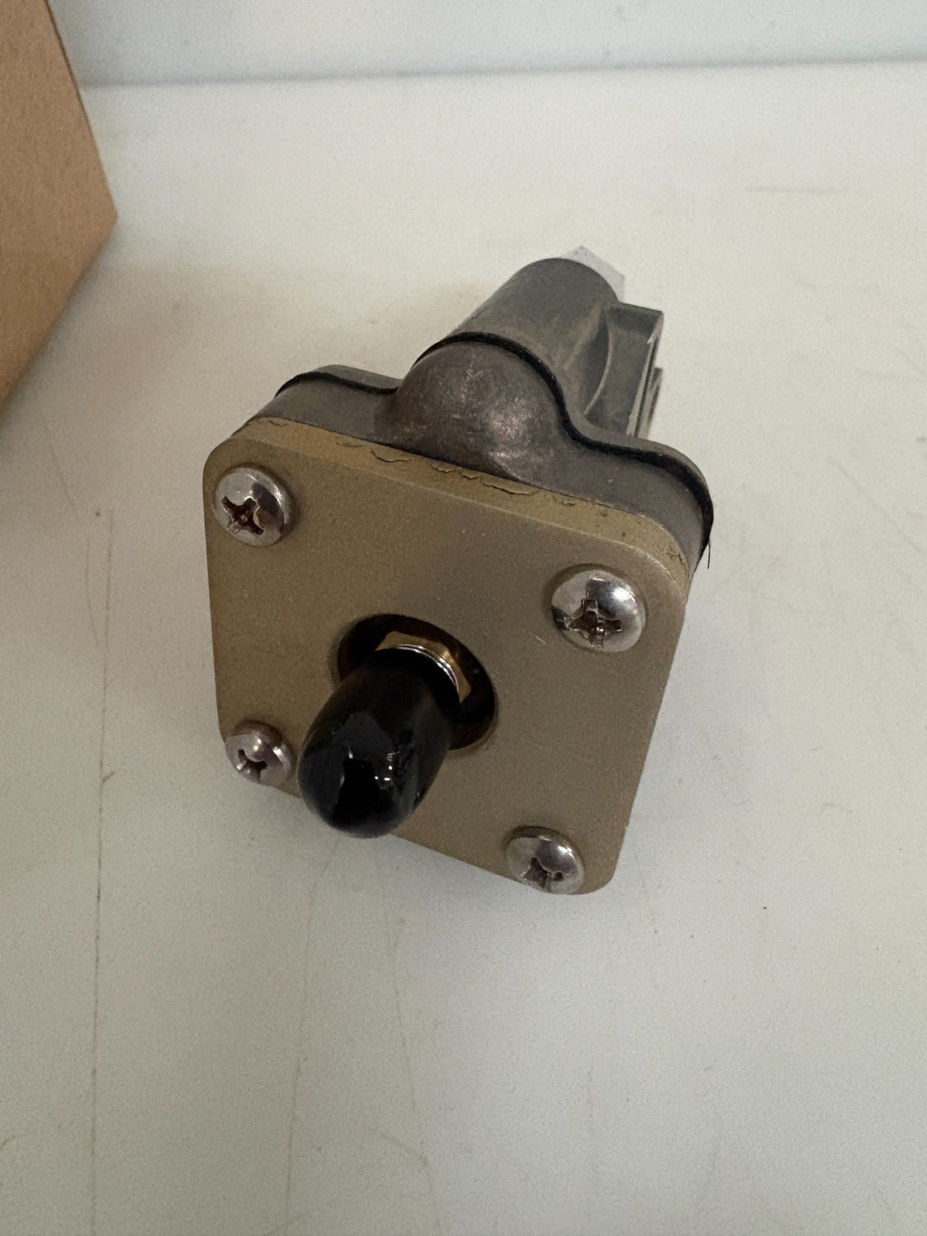 EMERSON FISHER 3570 POSITIONER RELAY IM0010412