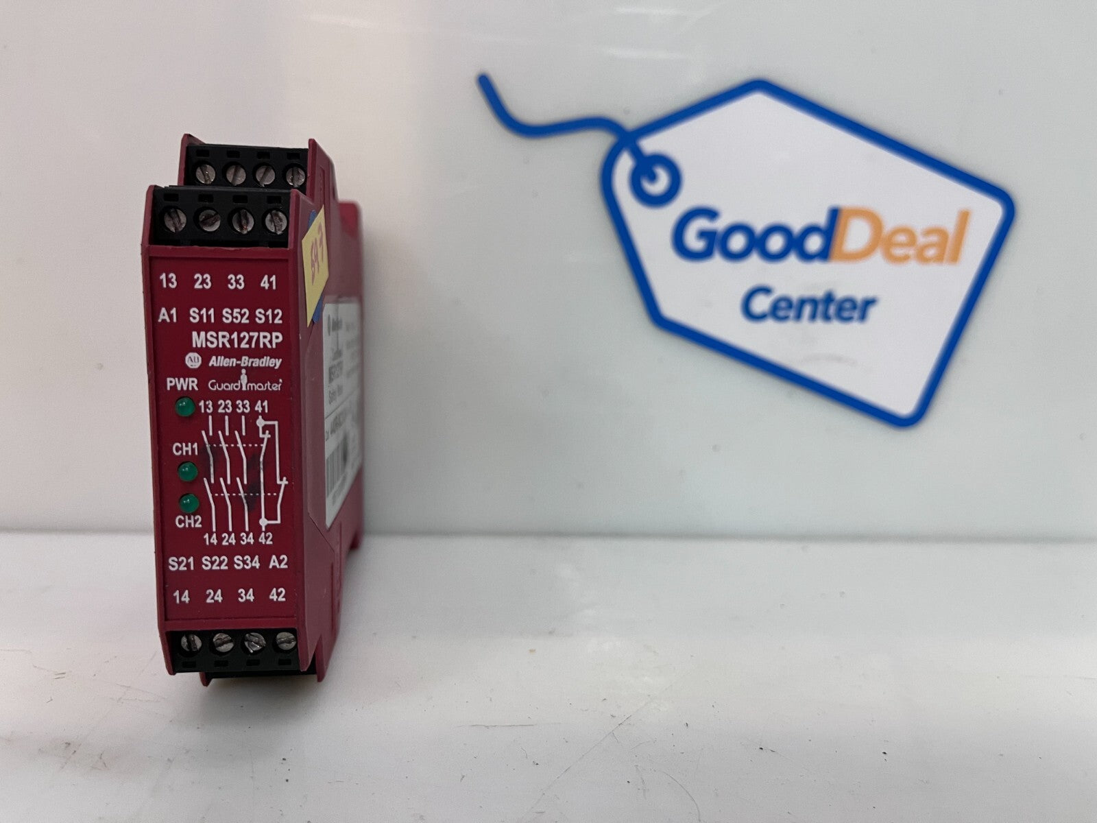 Allen-Bradley 440R-N23134 Ser. B MSR127RP Safety Relay