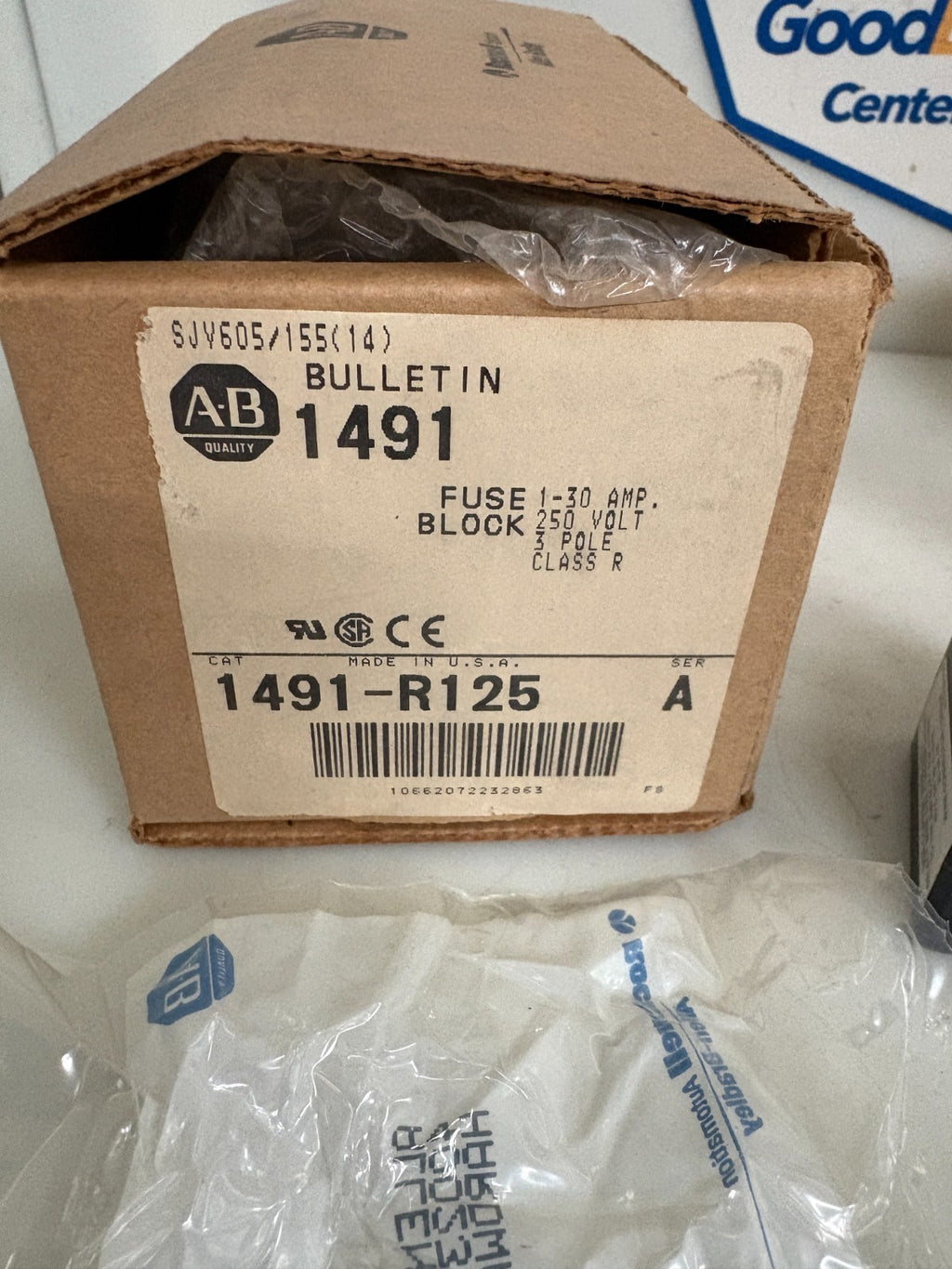 LOT OF 2 ALLEN BRADLEY FUSE BLOCK 1491-R125