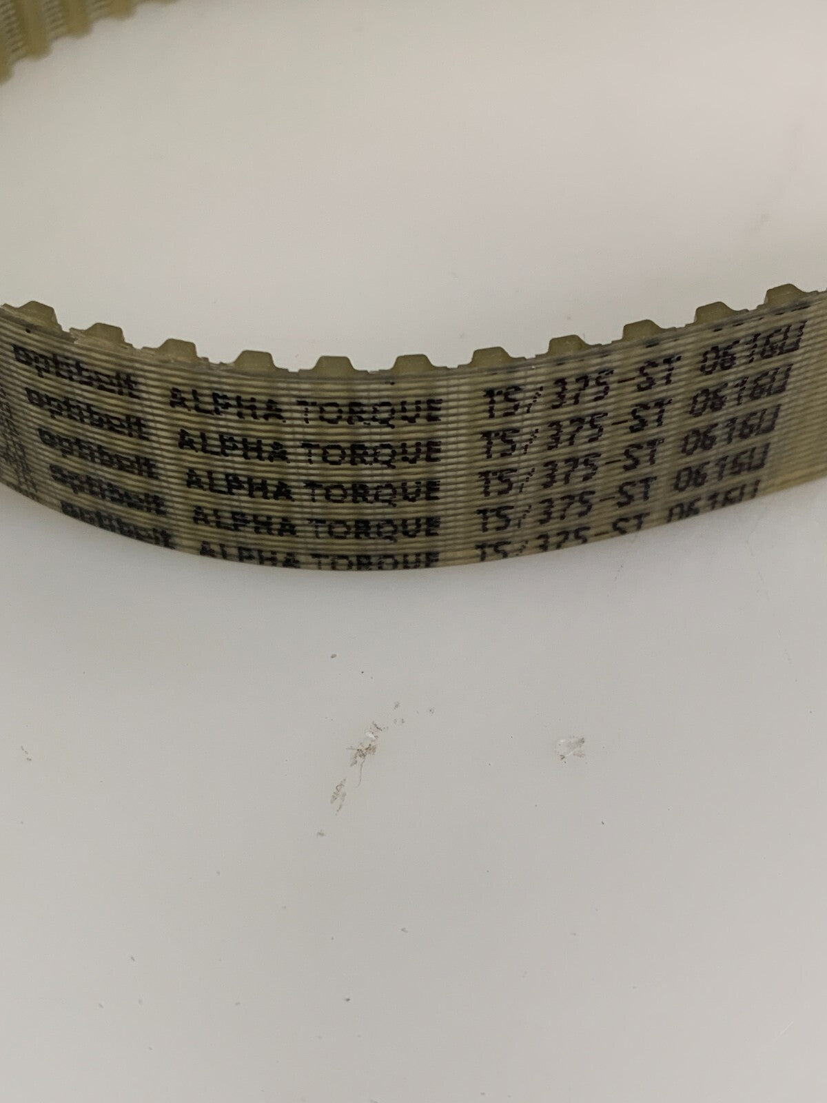 LOT OF 4 OPTIBELT ALPHA TORQUE TIMING BELT T5/375-ST 0616 U