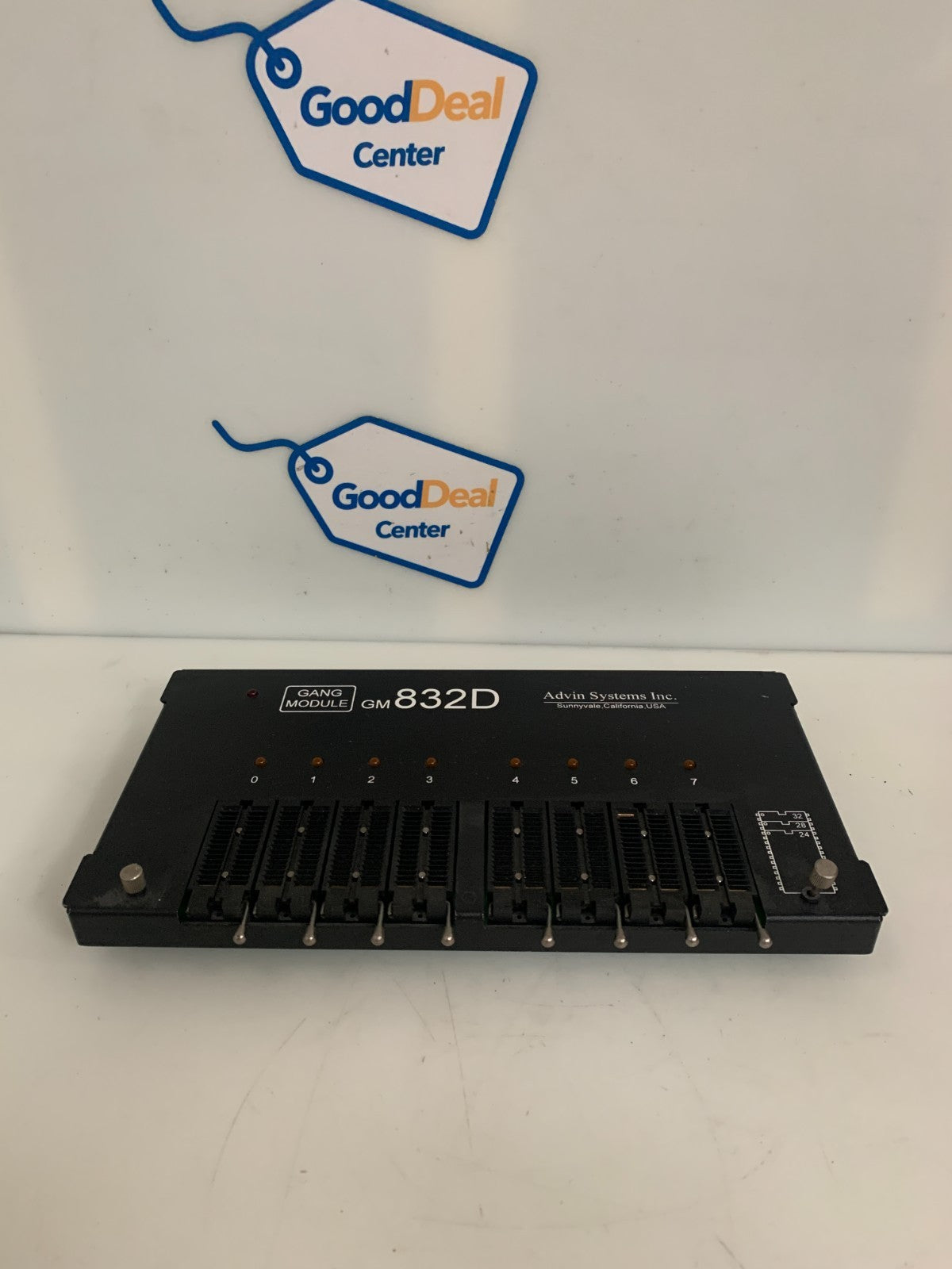 ADVIN SYSTEMS GANG MODULE GM 832 D0