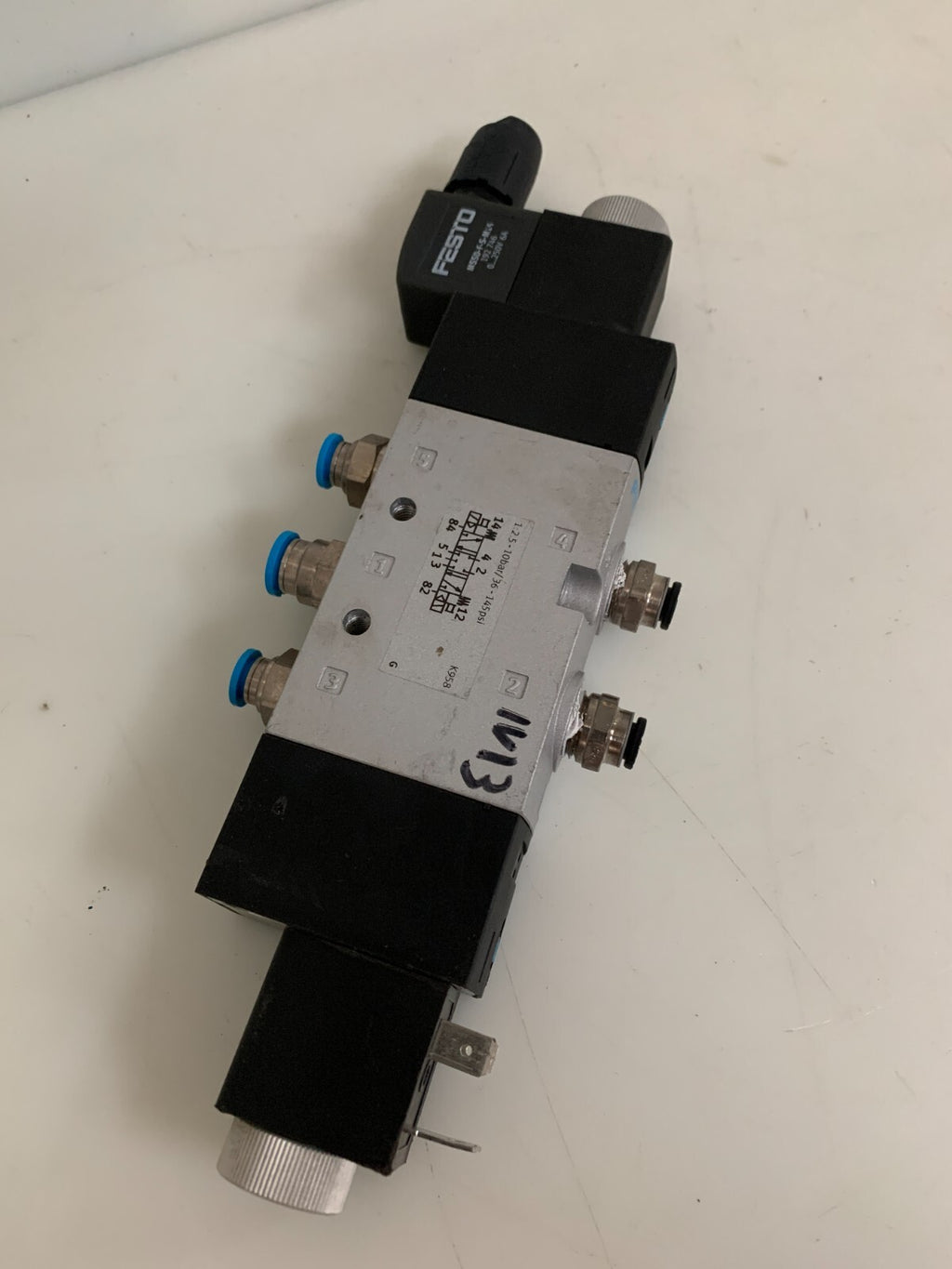 FESTO PNEUMATIC VALVE 575523 VUVS-L25-P53C-MD-G14-F8 W/2XCOIL 8030802 VACF-B-B-12
