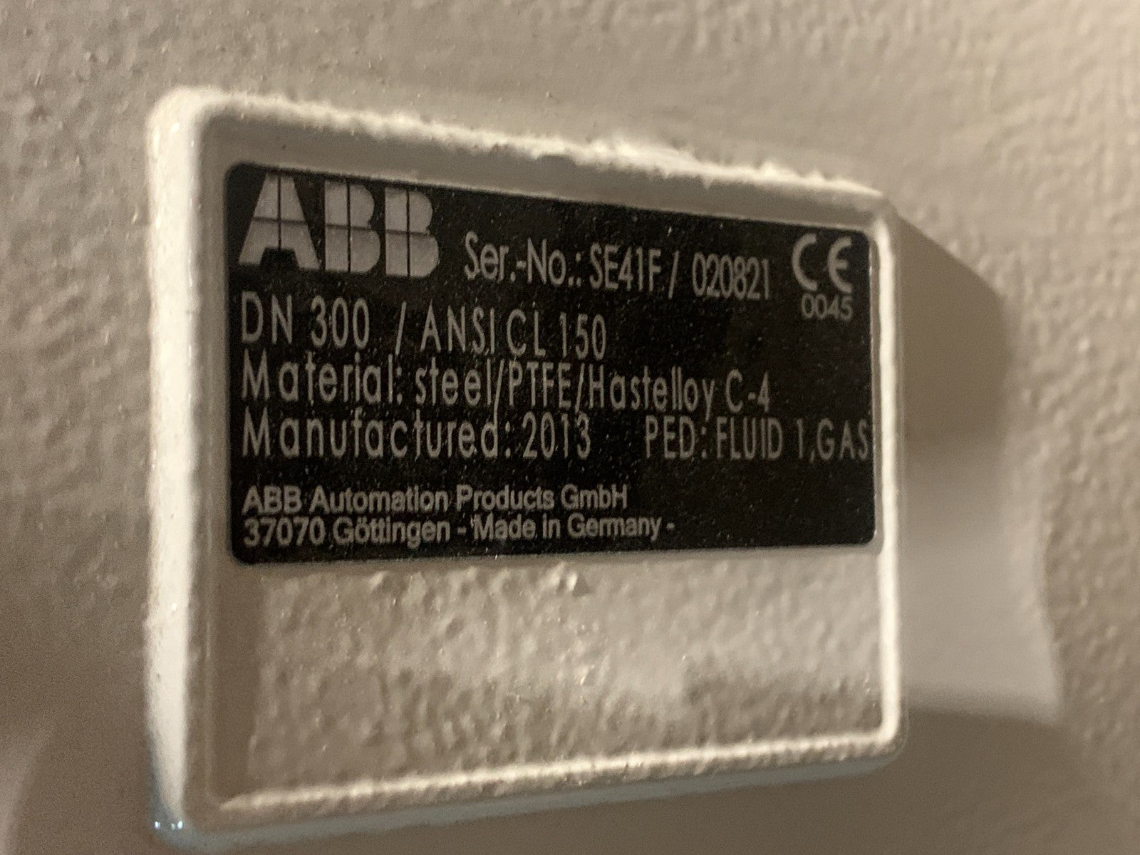 Abb SE41F Magnetic Flow Meter w/ Fisher 12" Mag Pipe 72-50-0033442