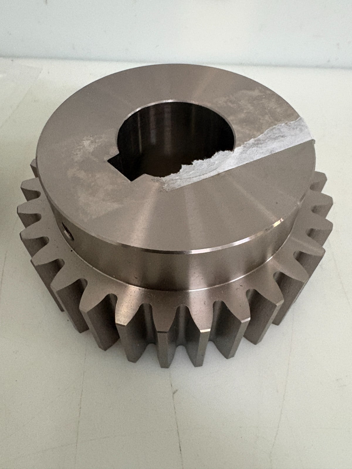LOT OF 2 SPUR GEAR 30 TEETH 32 MM BORE DIA.20 DEG. M3.0 #906-002601