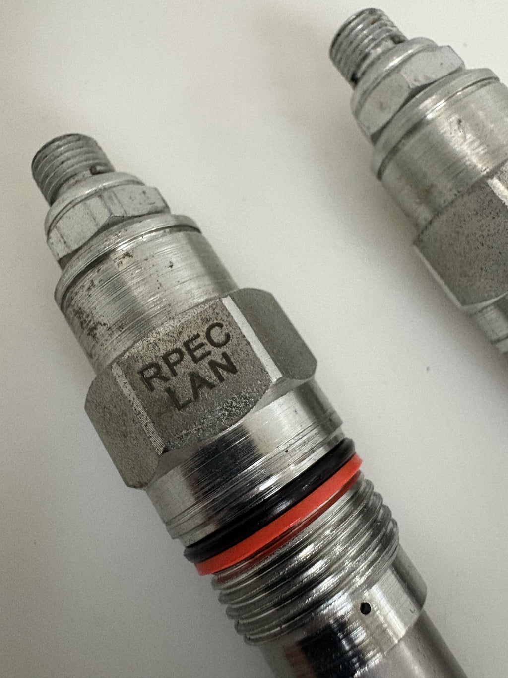 LOT OF 2 SUN HYDRAULICS CARTRIDGE VALVE RPEC LAN1