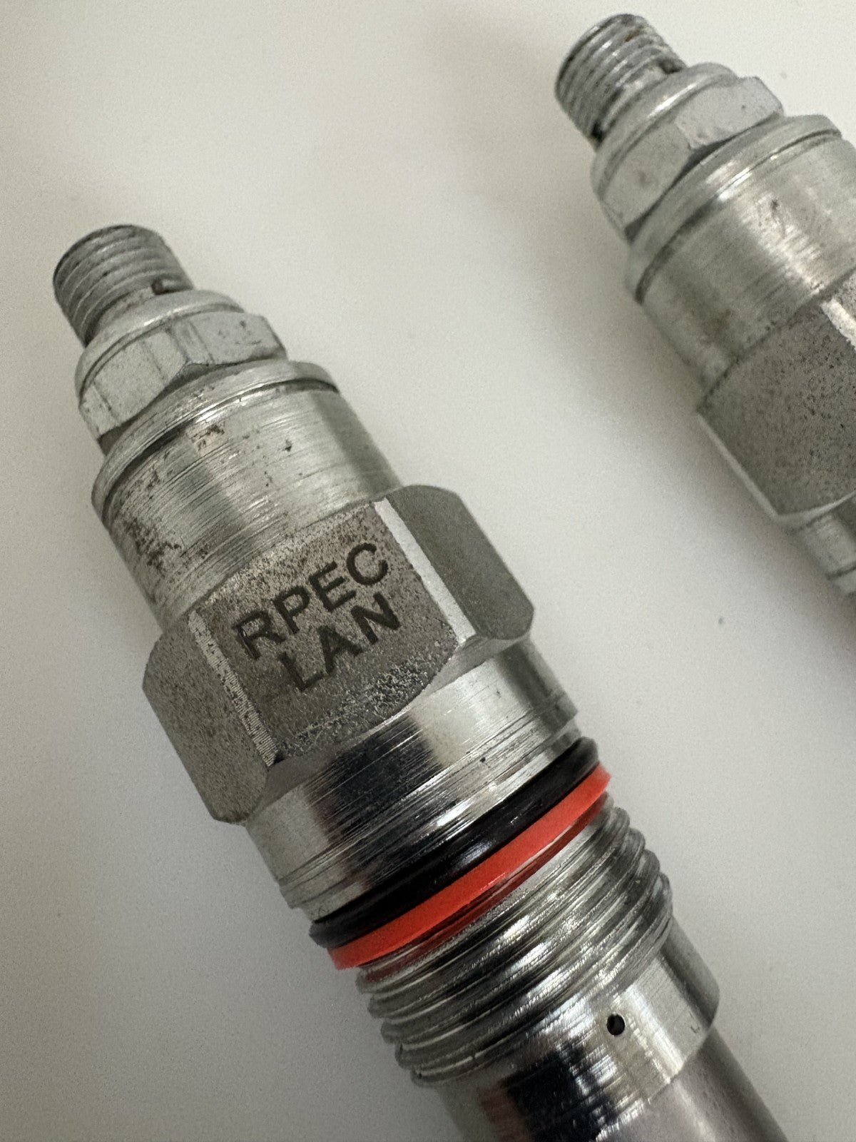 LOT OF 2 SUN HYDRAULICS CARTRIDGE VALVE RPEC LAN1