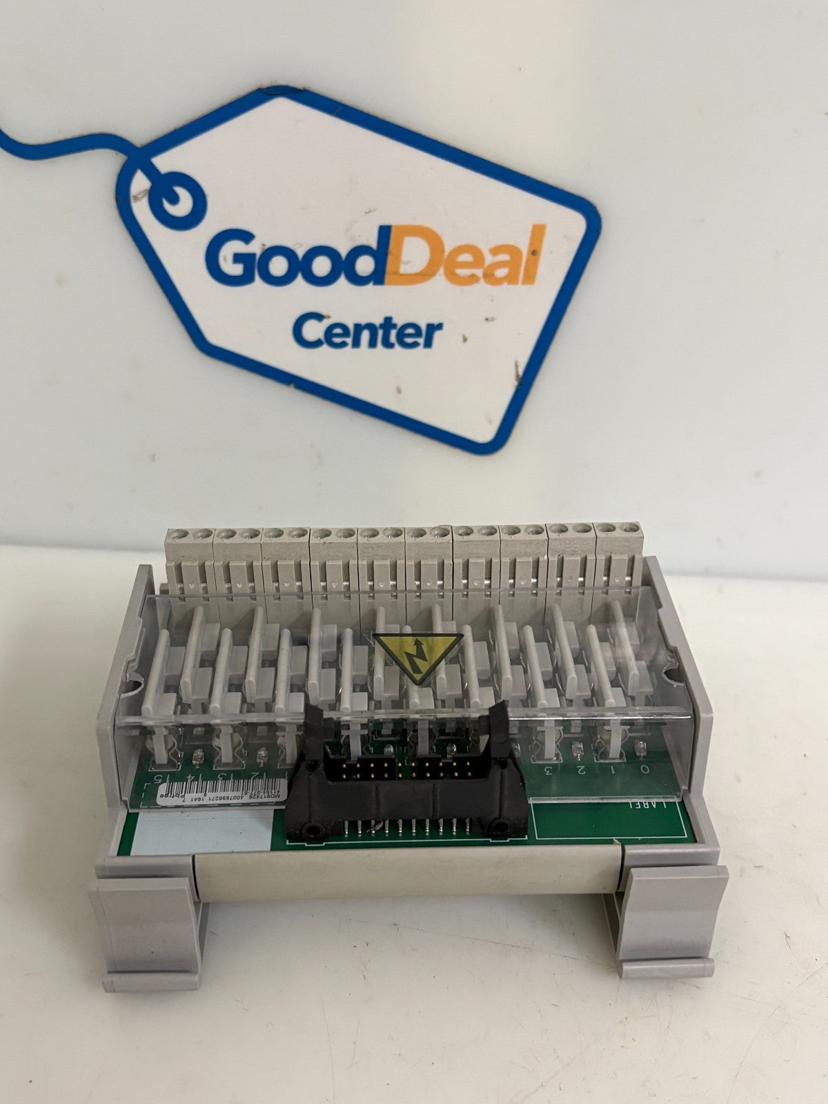 ALLEN BRADLEY FUSIBLE ANALOG INTERFACE MODULE #1492-IFM20F-F120A-20