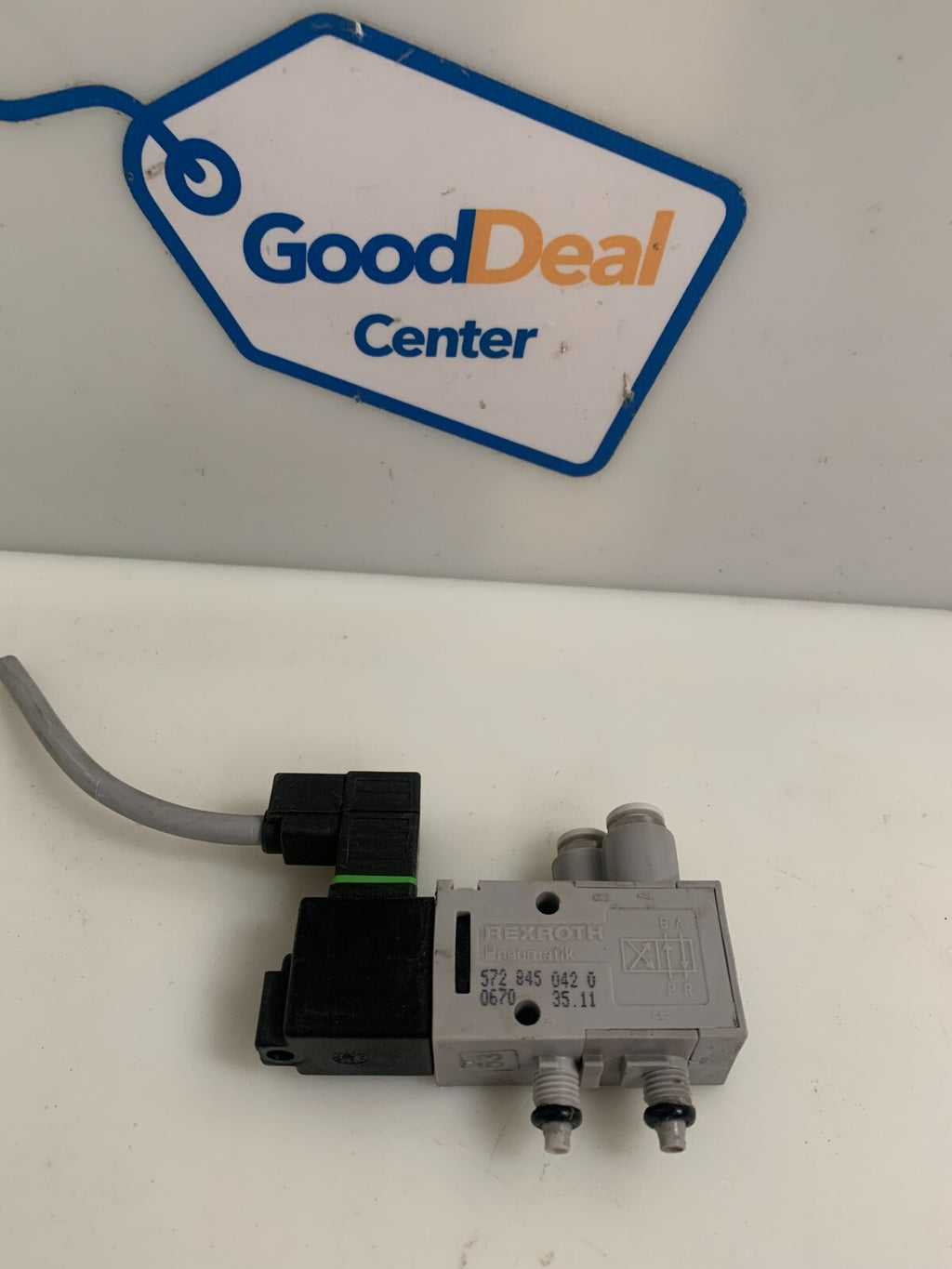 REXROTH SOLENOID VALVE 572 845 042 0 (USED)0