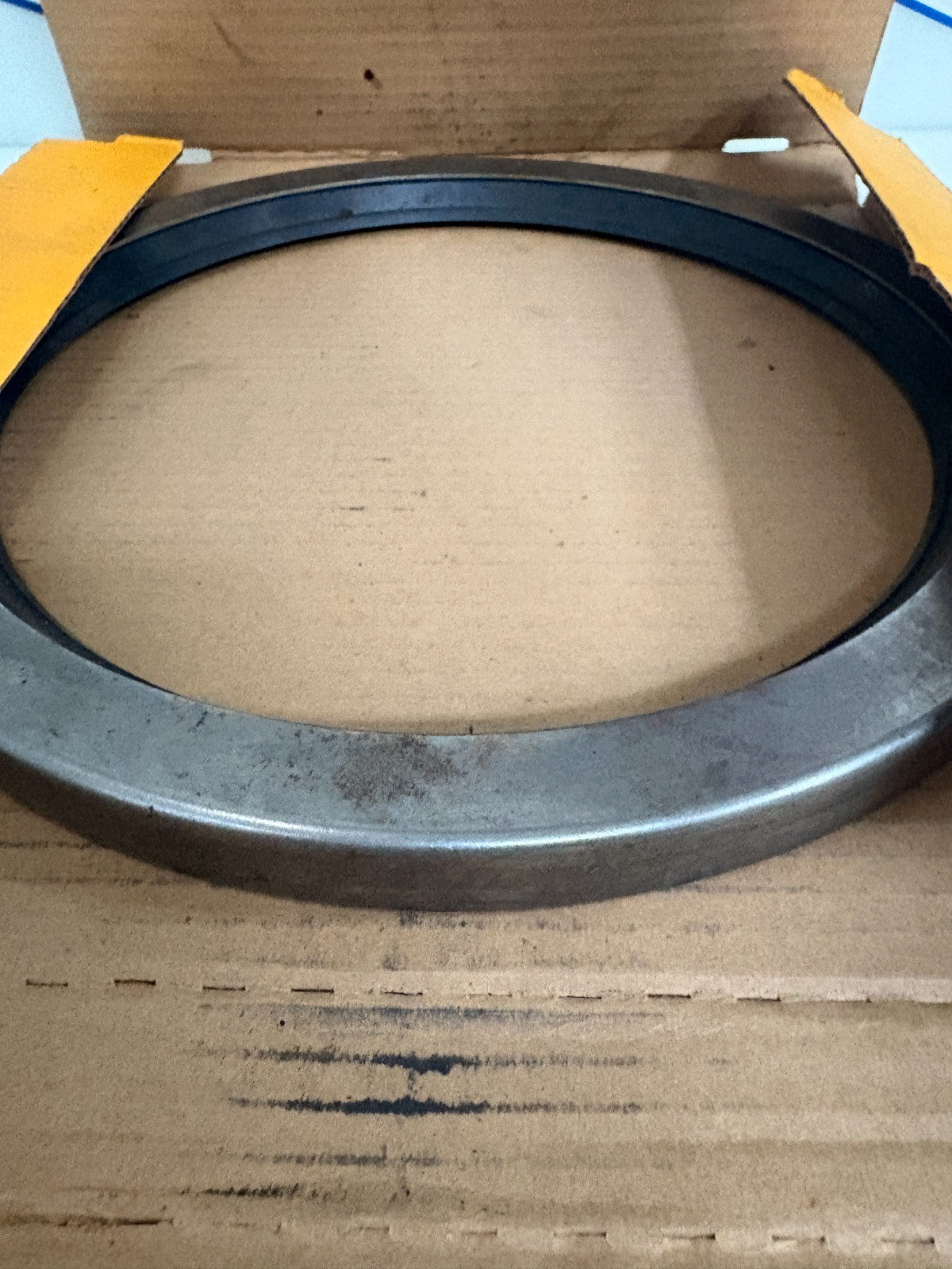 GARLOCK KLOZURE MODEL 53 OIL SEAL 21086-3989 53X39891