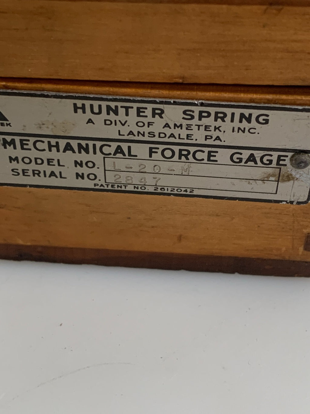 HUNTER SPRING  Mechanical Force Gage  L-20M  W/Wood Case