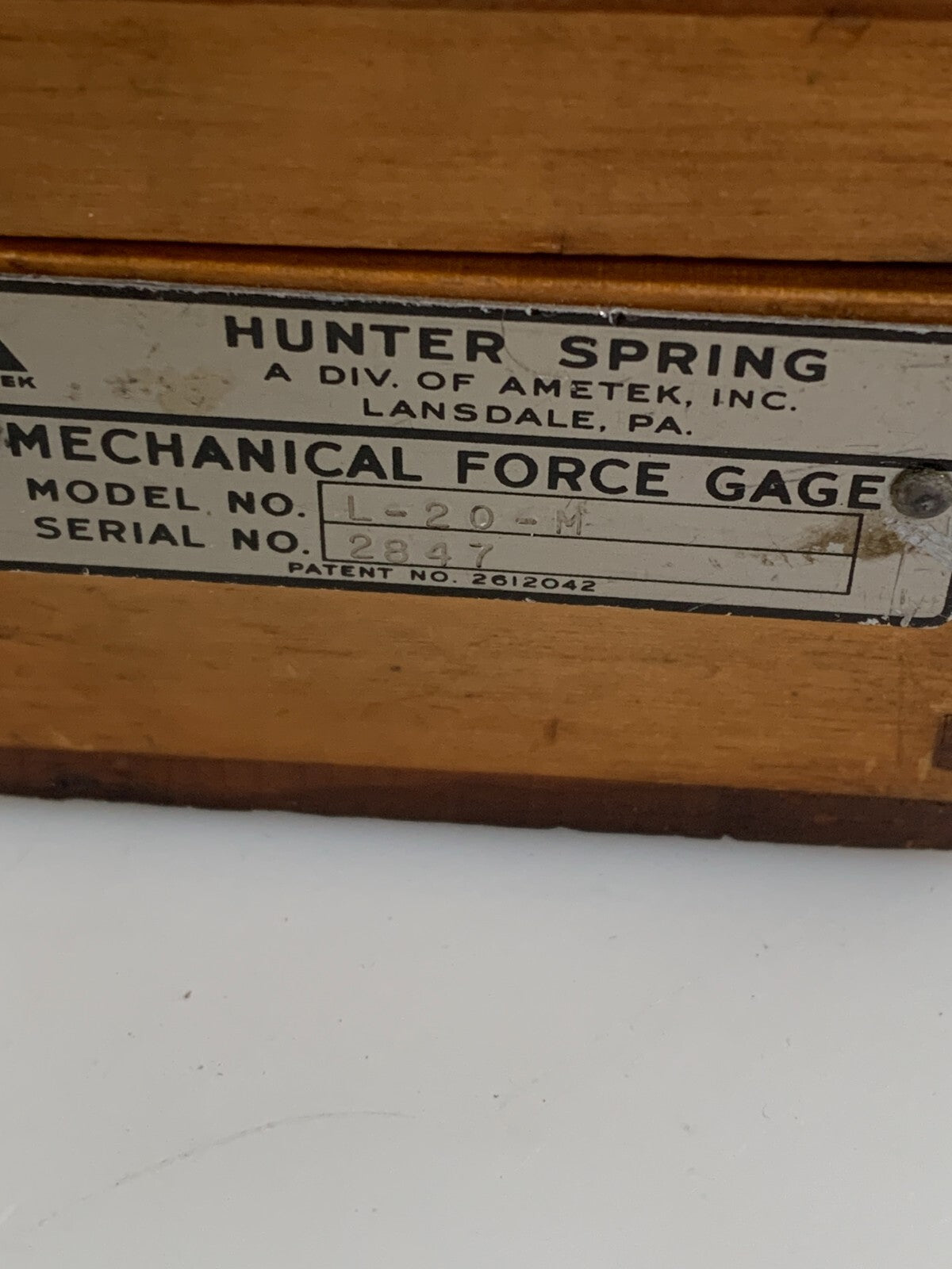 HUNTER SPRING  Mechanical Force Gage  L-20M  W/Wood Case