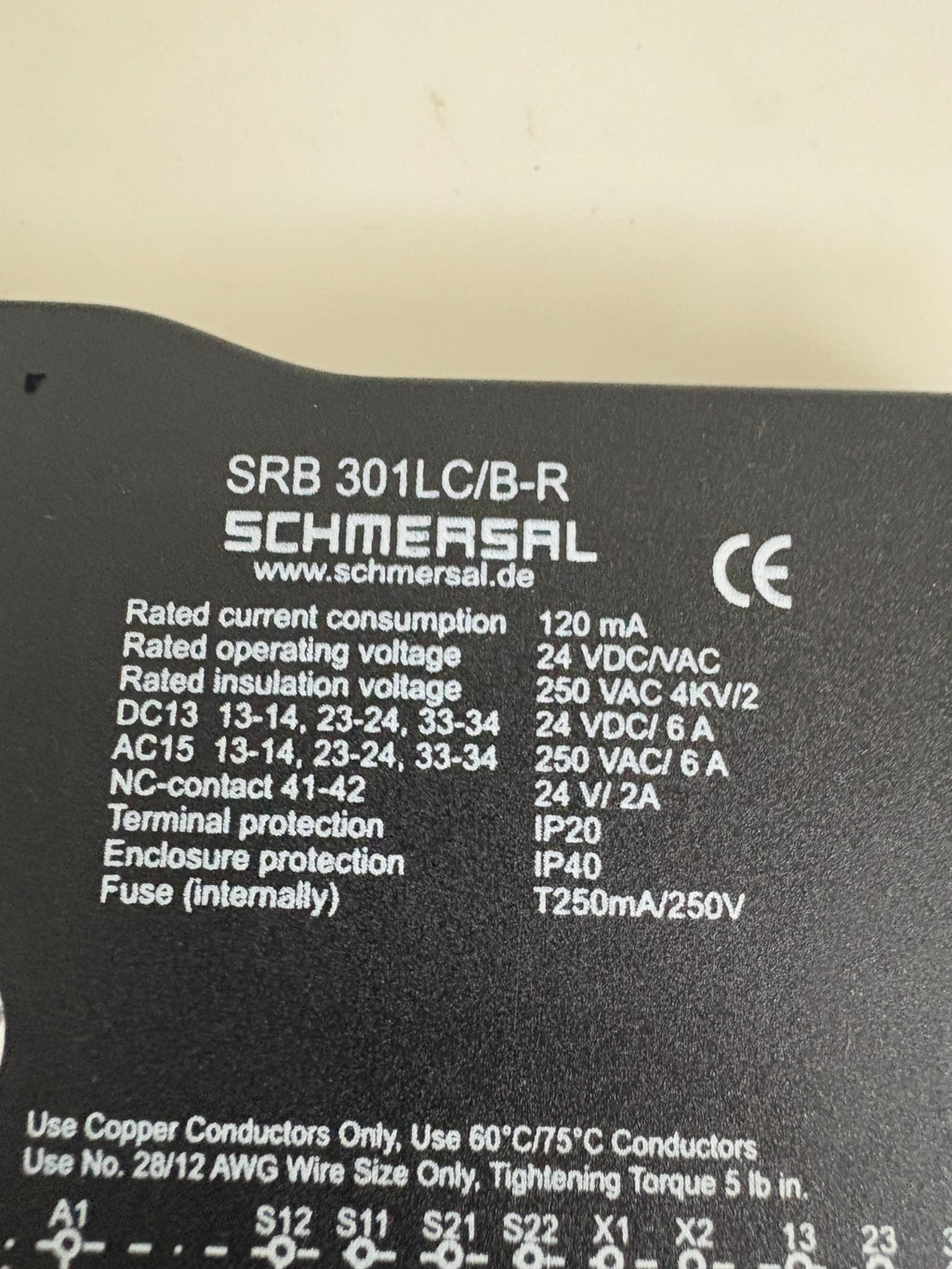 SCHMERSAL SAFETY RELAY SRB 301LC/B-R