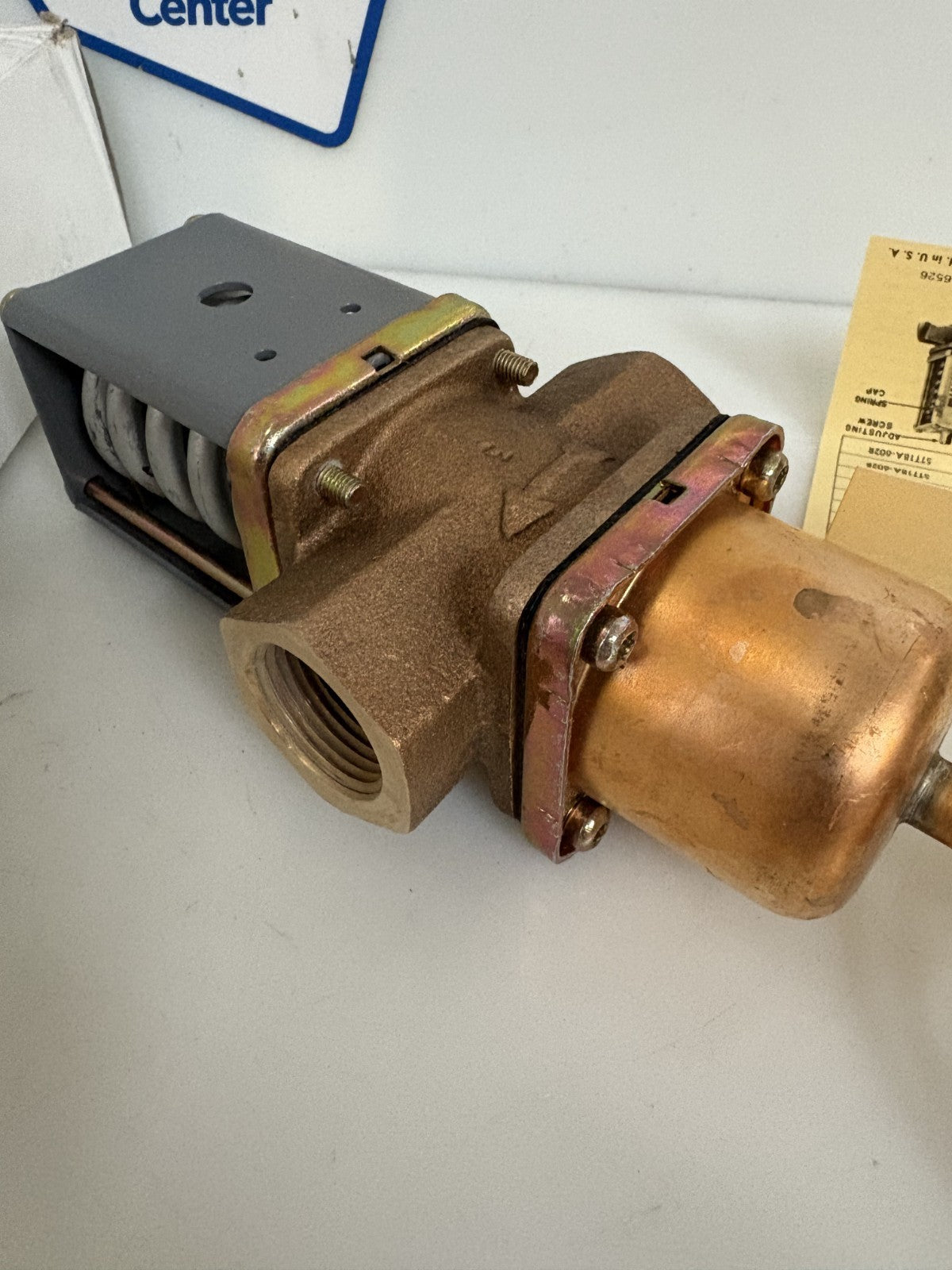 JOHNSON CONTROLS 3/4 WATER VALVE V46AC-1C