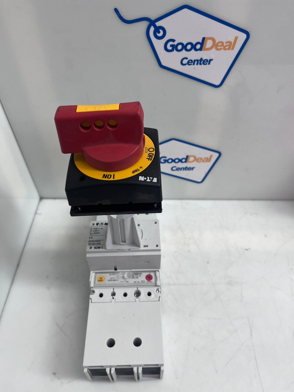 EATON MOELLER NZM1  25 Amp  Circuit Breaker Switch   AF25NA0