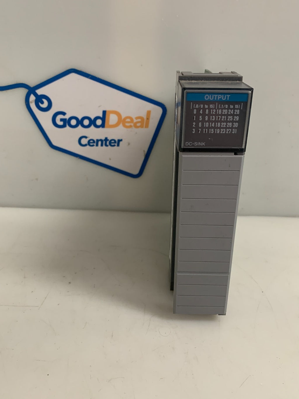 ALLEN BRADLEY OUTPUT MODULE 1746-OV32 D