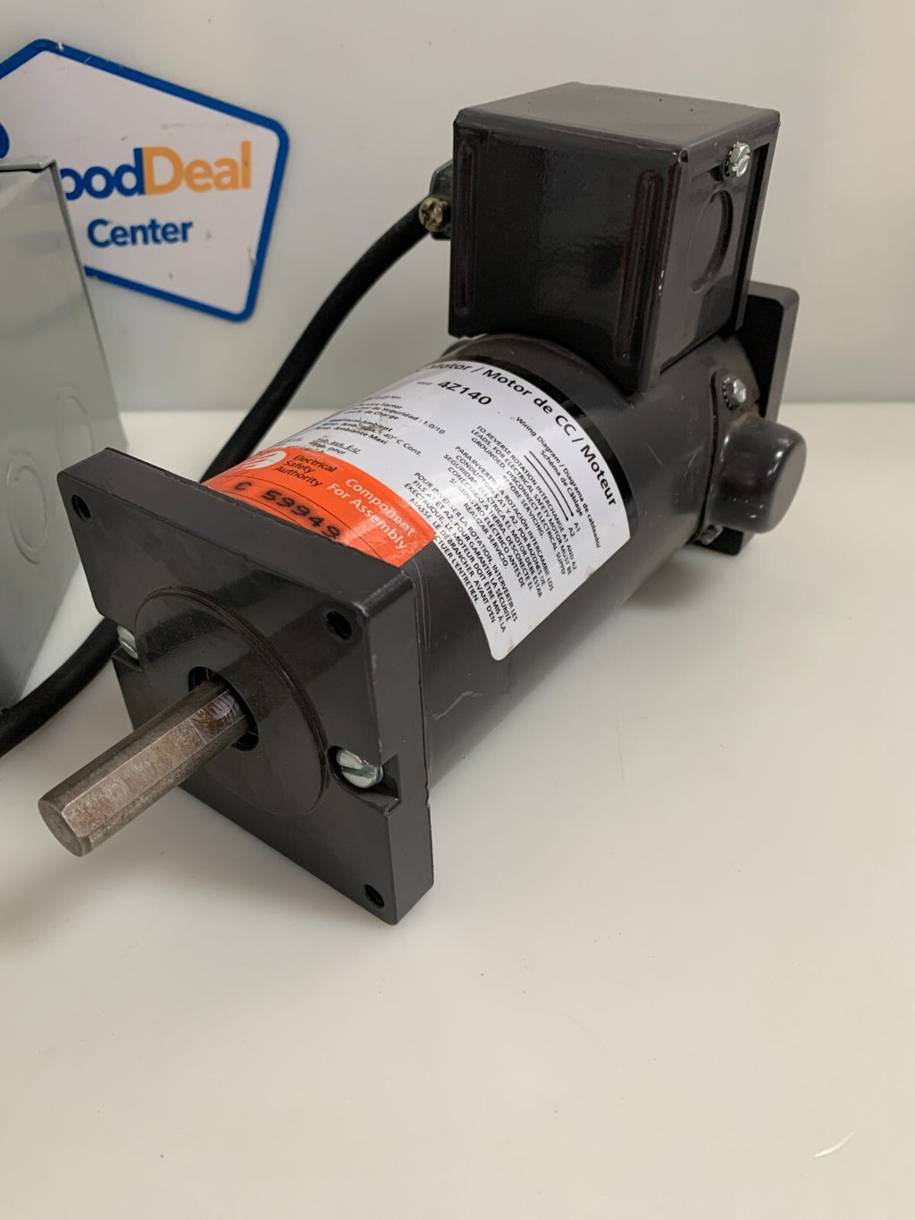 DAYTON DC MOTOR 4Z140 1/8HP W/DAYTON SPEED CONTROL BOX 4Z827D1