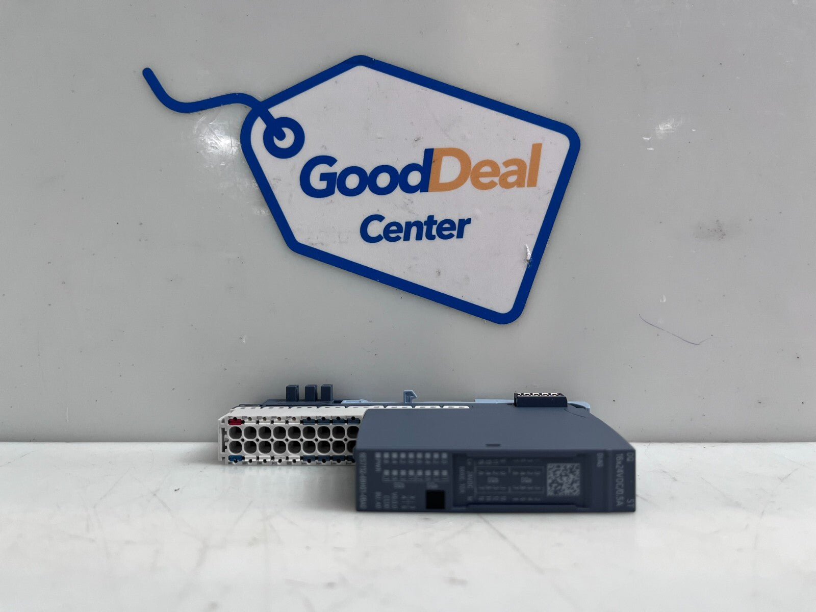 SIEMENS 6ES7 132-6BH01-0BA0 Digital Output  Simatic S74