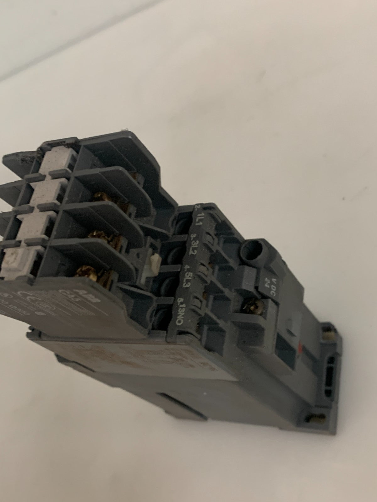 ABB SURGE SUPPRESSOR CA5 A600 Q300