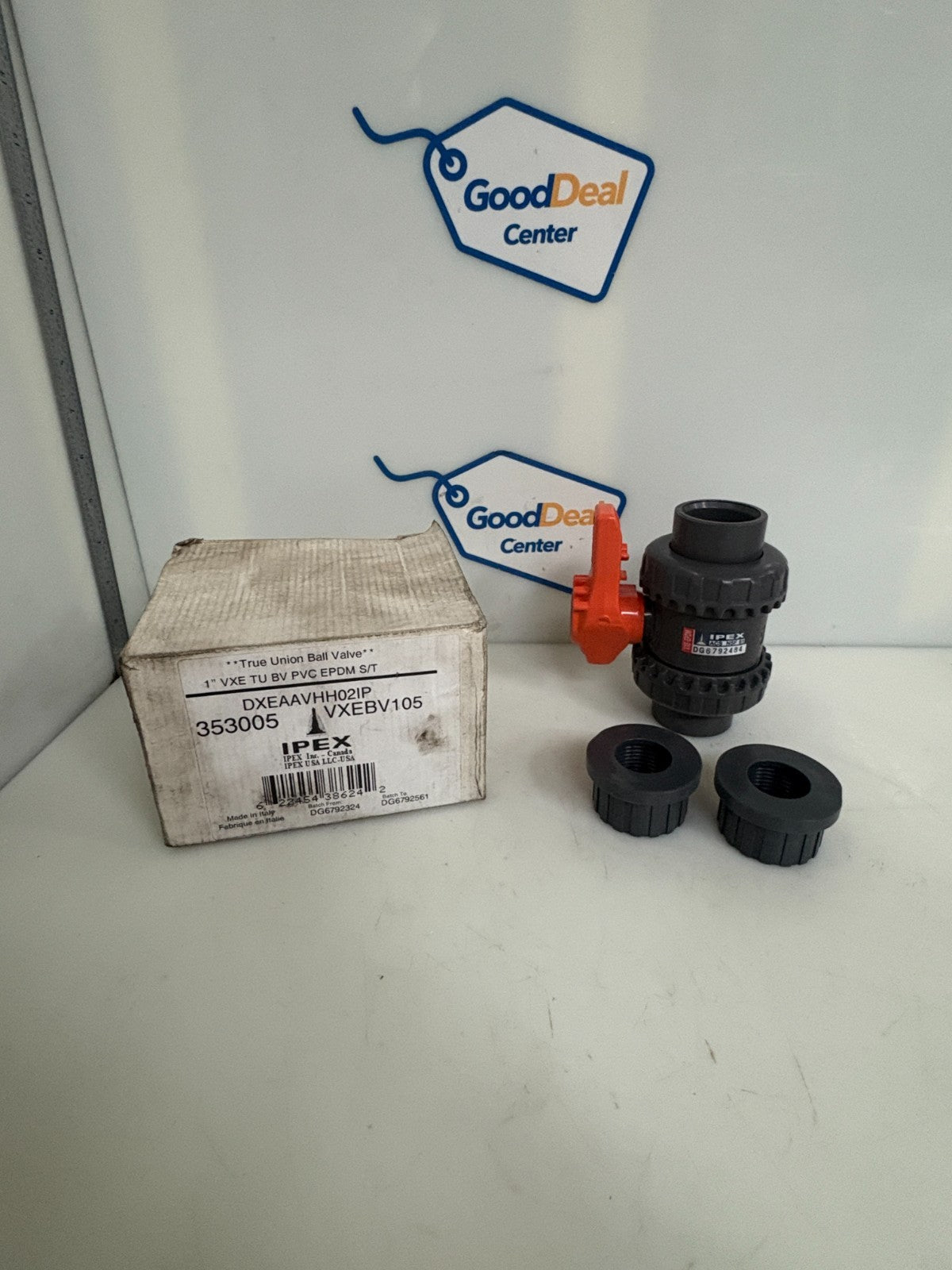 IPEX 1" TRUE UNION BALL VALVE 353005 VXEBV105