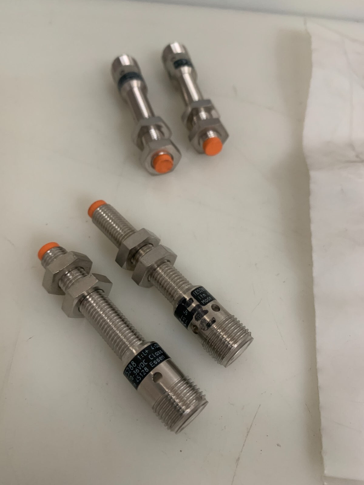 LOT OF 5  IFM EFECTOR 100 INDUCTIVE SENSOR IE 5288  IEK3004-BPKG/US-1OU-DPS