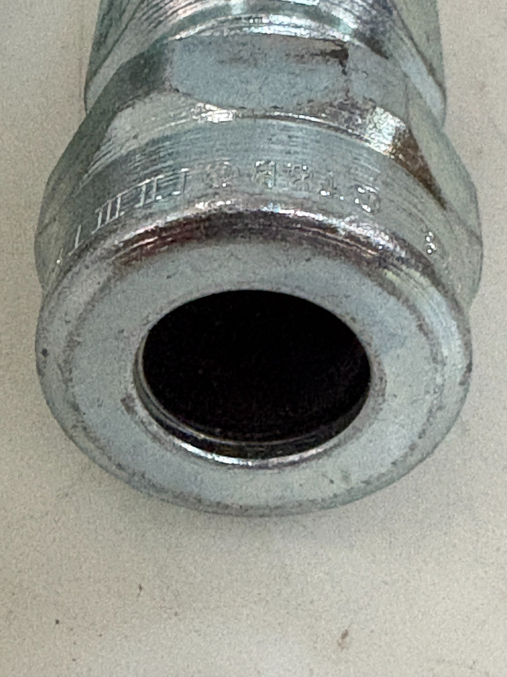 LOT OF 10 ABB THOMAS & BETTS 1/2" STAR TECK CONNECTOR ST050-462S1