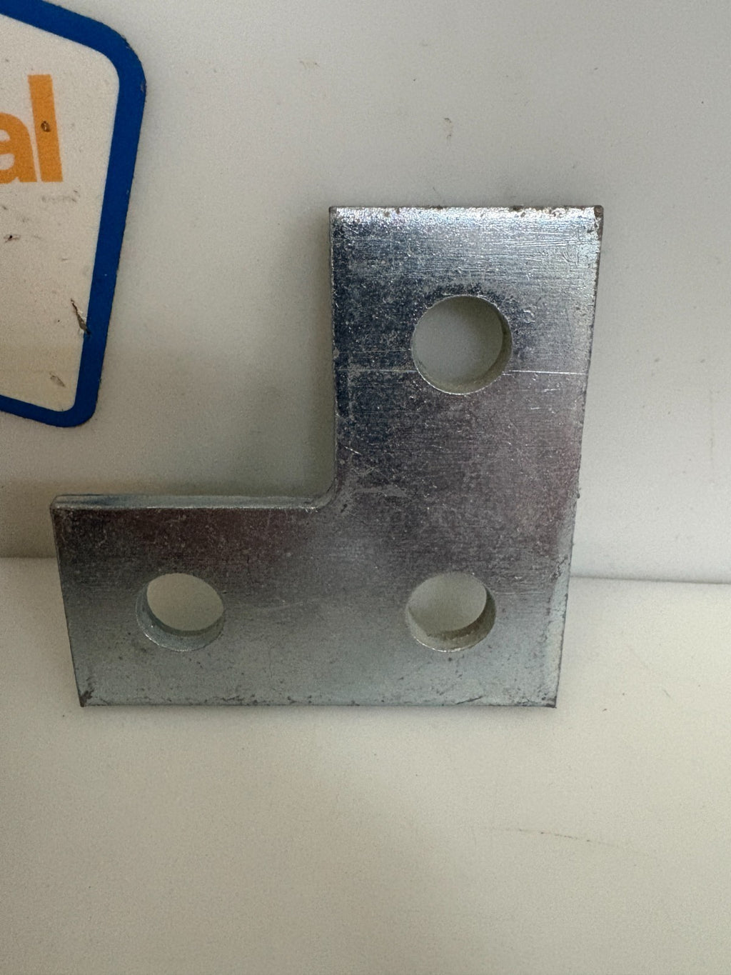 COOPER B LINE ZINC 3 HOLE CORNER PLATE B140 1