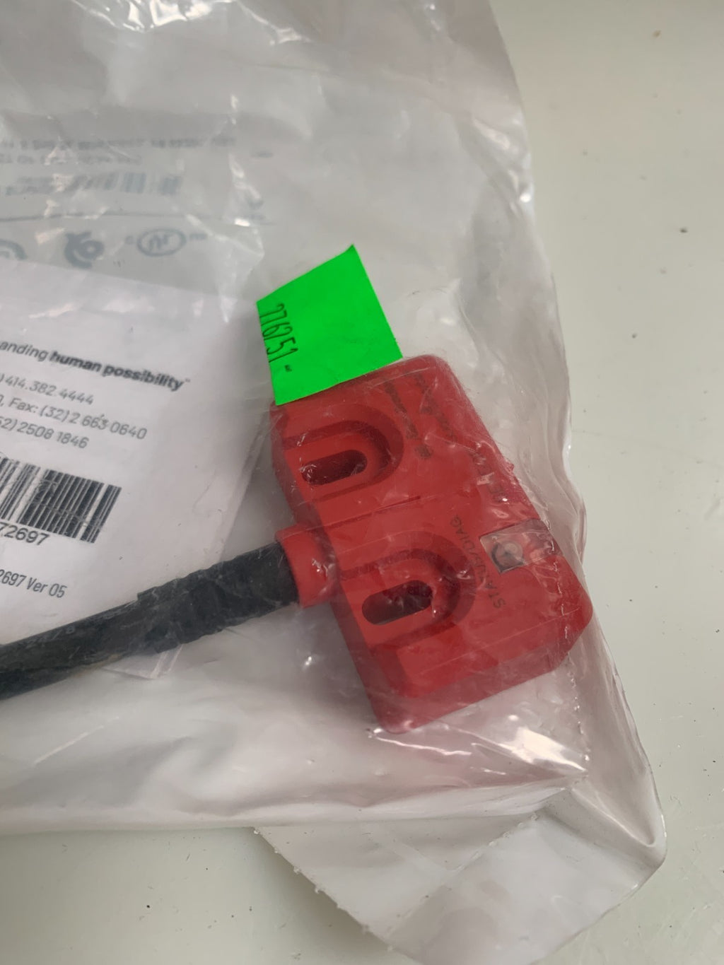 ALLEN BRADLEY   Guardmaster  Non Contact Switch  440N-Z21W1PH