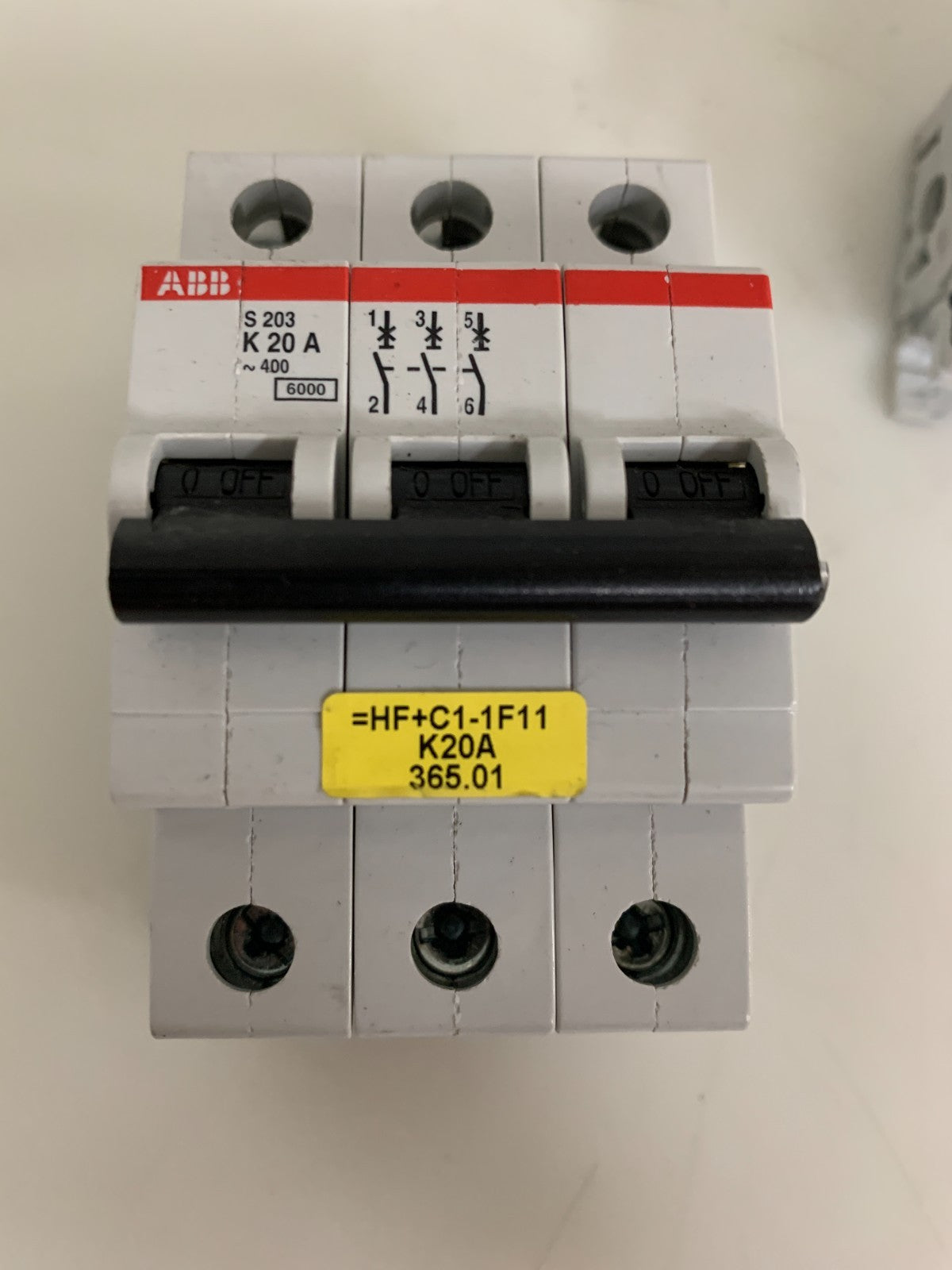 LOT OF 2  ABB CIRCUIT BREAKER K20A S203-K20