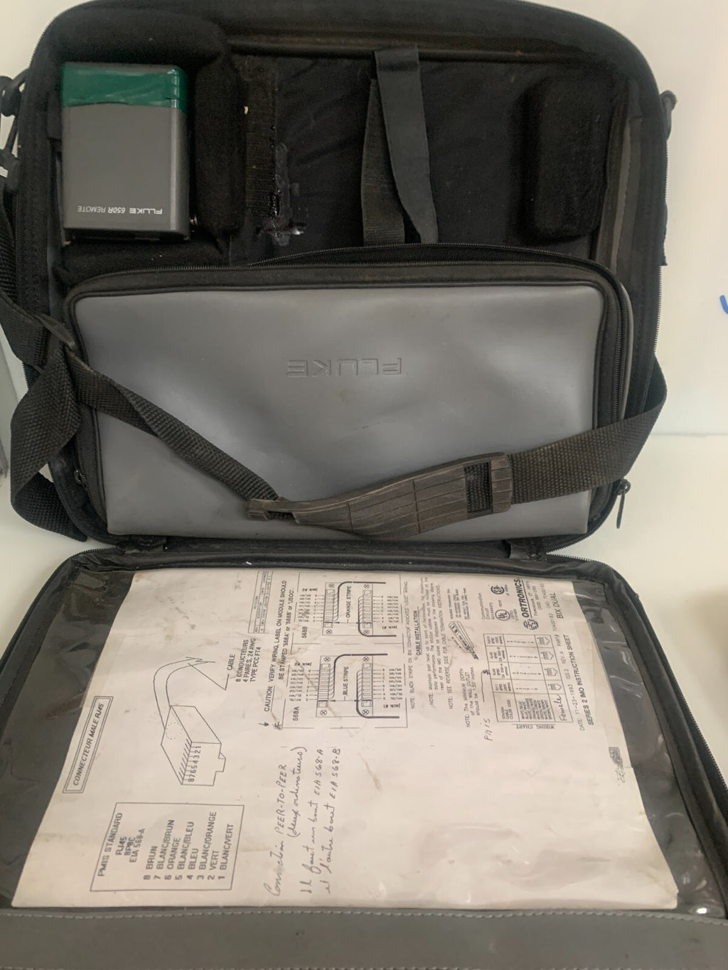 FLUKE CABLEMETER 652 LAN W/REMOTE 65OR  (BROKEN) AND CABLE IN CASE2