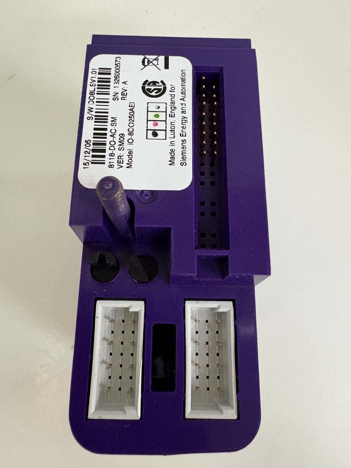 SIEMENS MOORE 8 CHANNEL DO ISOLATED UNPOWERED IO-8D0250AI