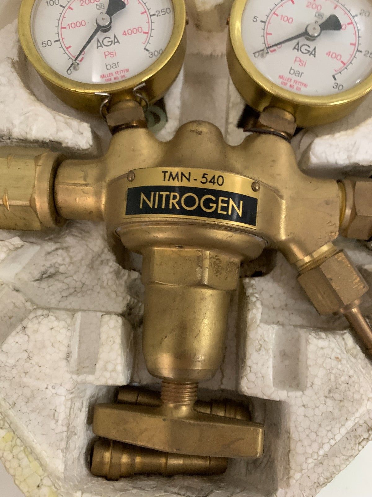 DN AGA HALLES FETTFRI NITROGEN REGULATOR TMN-540 HVAC