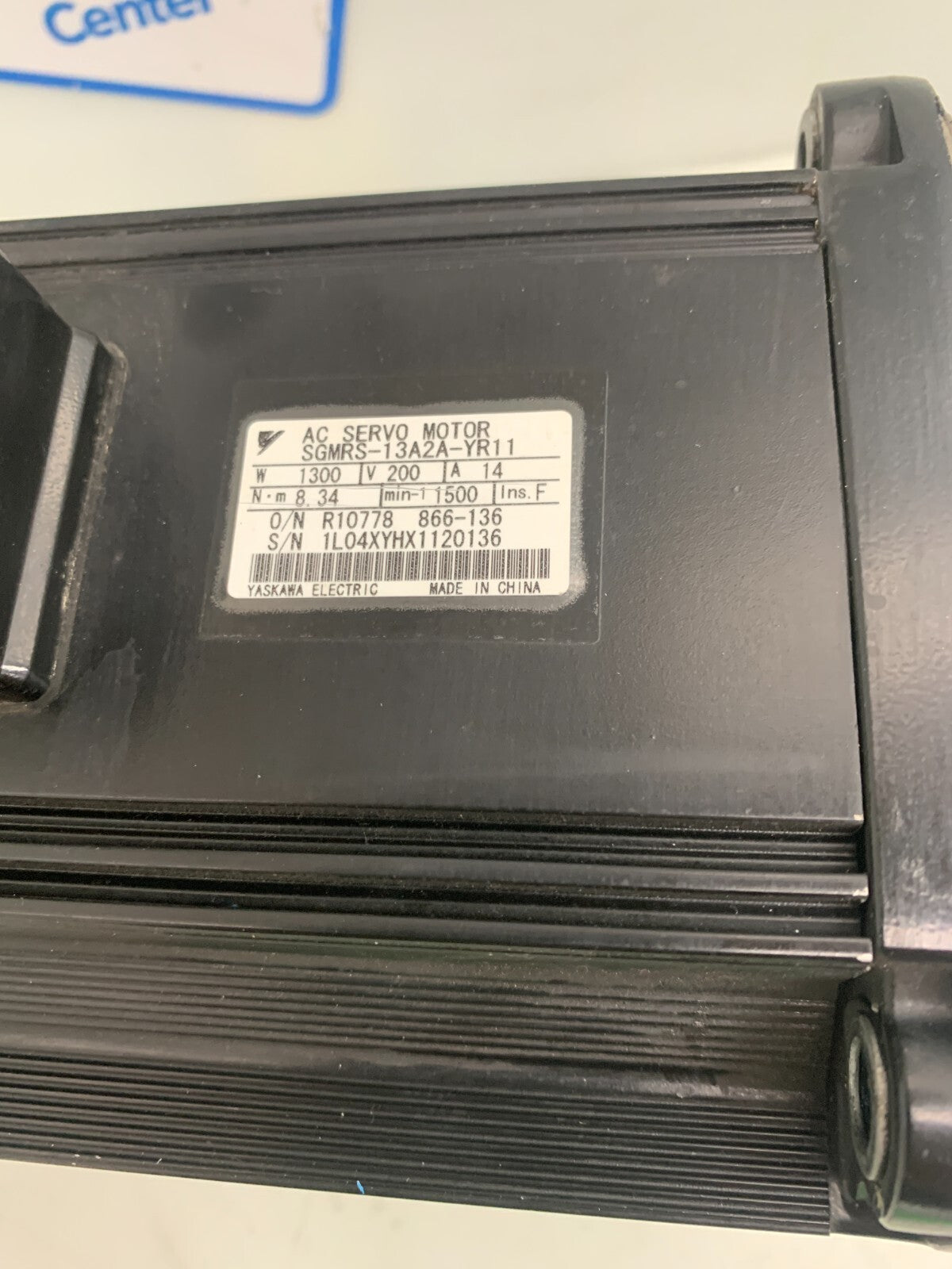Yaskawa AC Servo Motor w/encoder SGMRS-13A2A-YR11