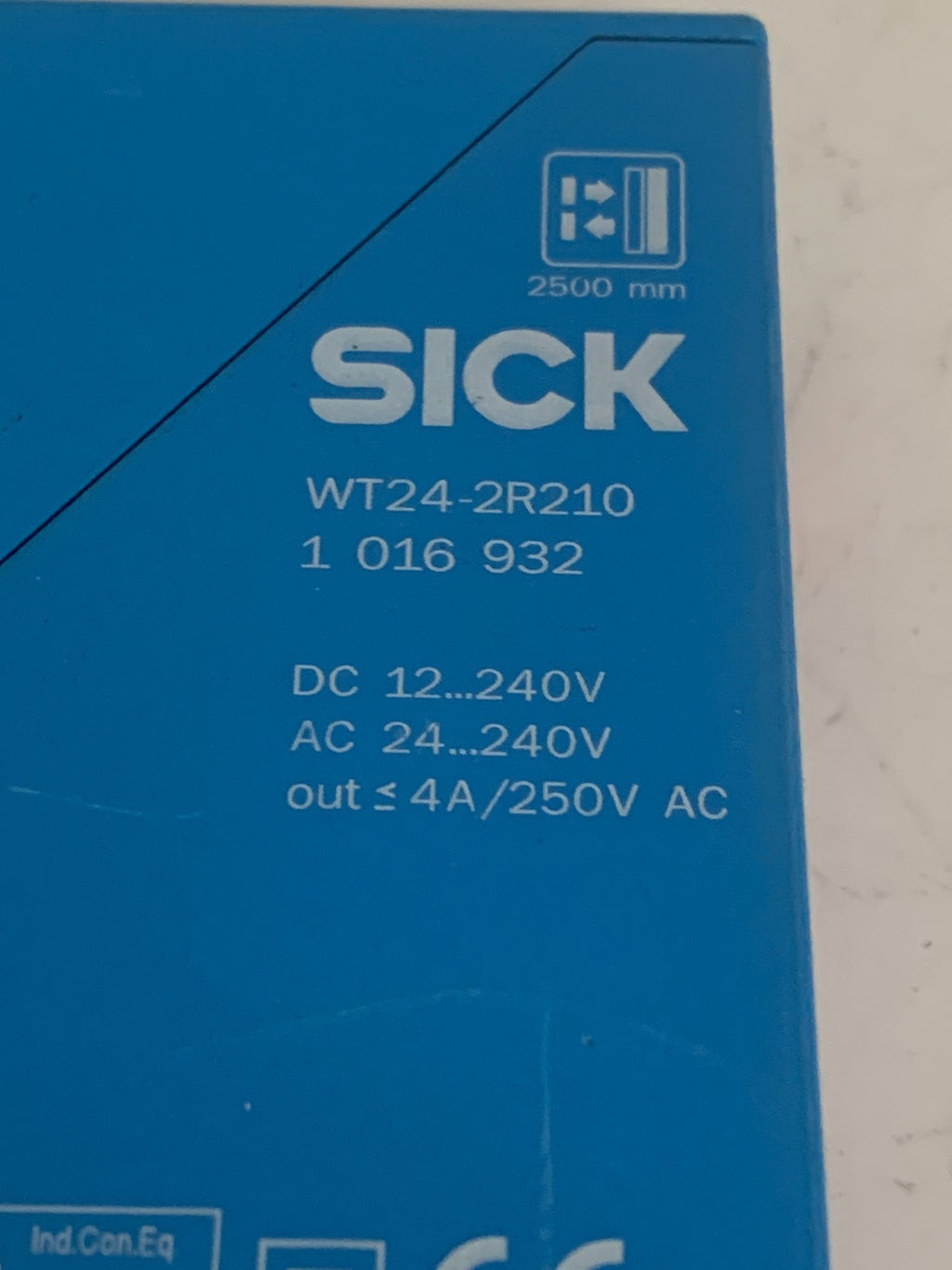 SICK PHOTOELECTRIC SWITCH WT24-2R210