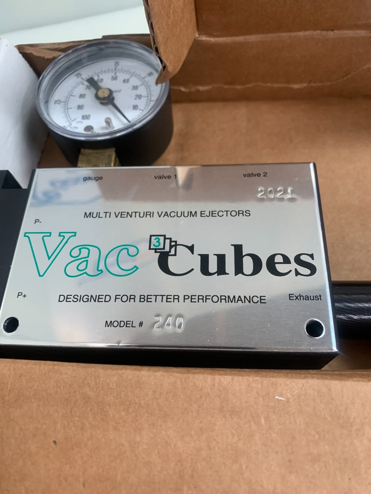VAC 3 CUBES VACUUM EJECTOR MODEL 240
