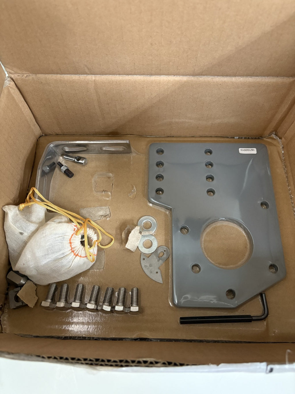 EMERSON FISHER CONTROLS INT. MOUNTING BRACKET KIT MTG-191-89873