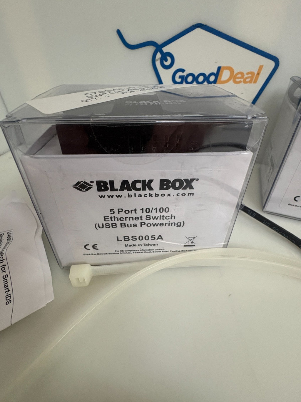 LOT OF 2 BLACK BOX 5 PORT 10/100 ETHERNET SWITCH LBS005A1