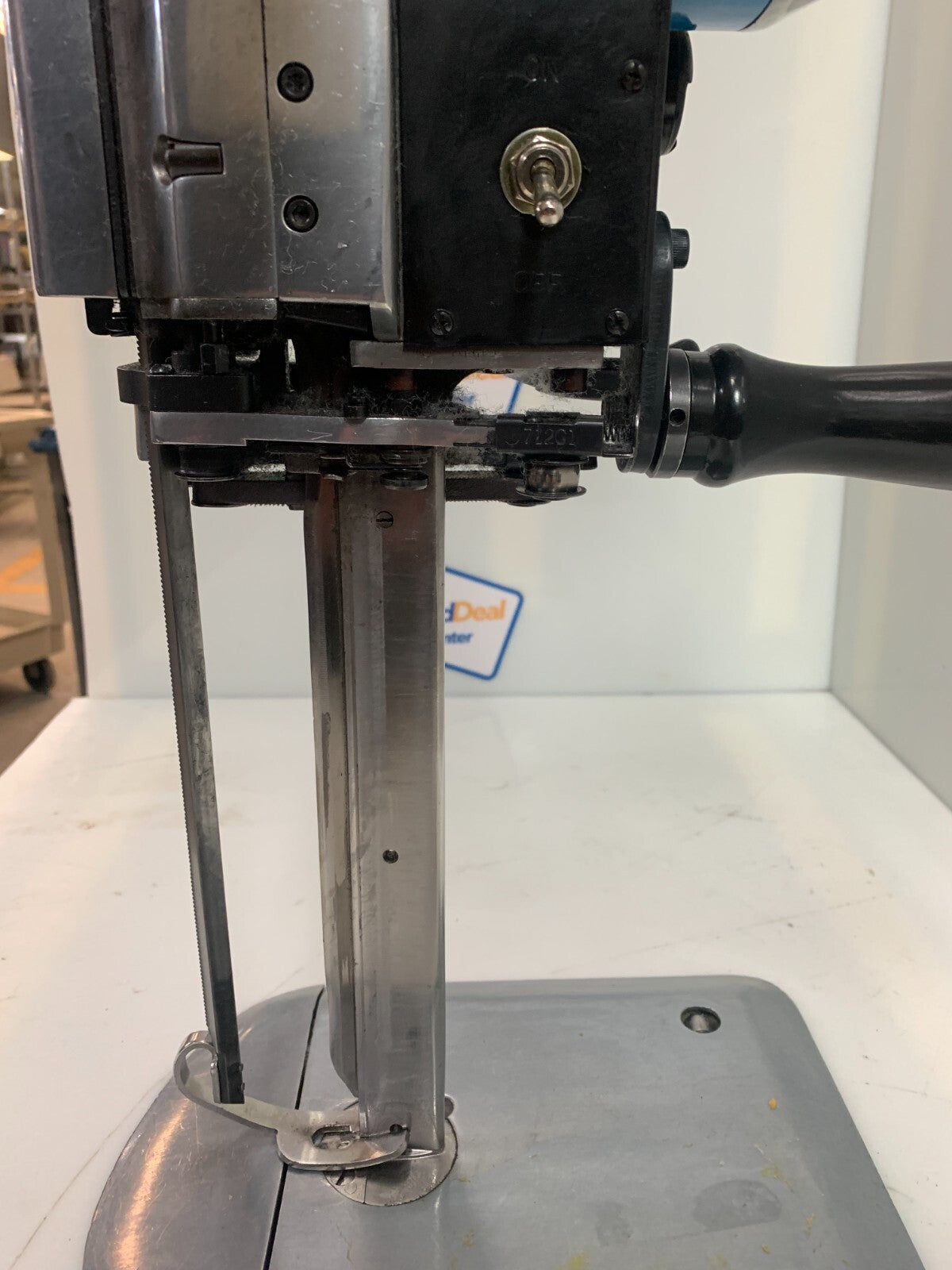 KL EC-829 Cloth Cutting Machine