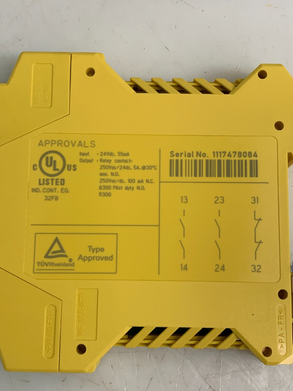 PHOENIX CONTACT PSR-FSP-2X1 Safety Relay1