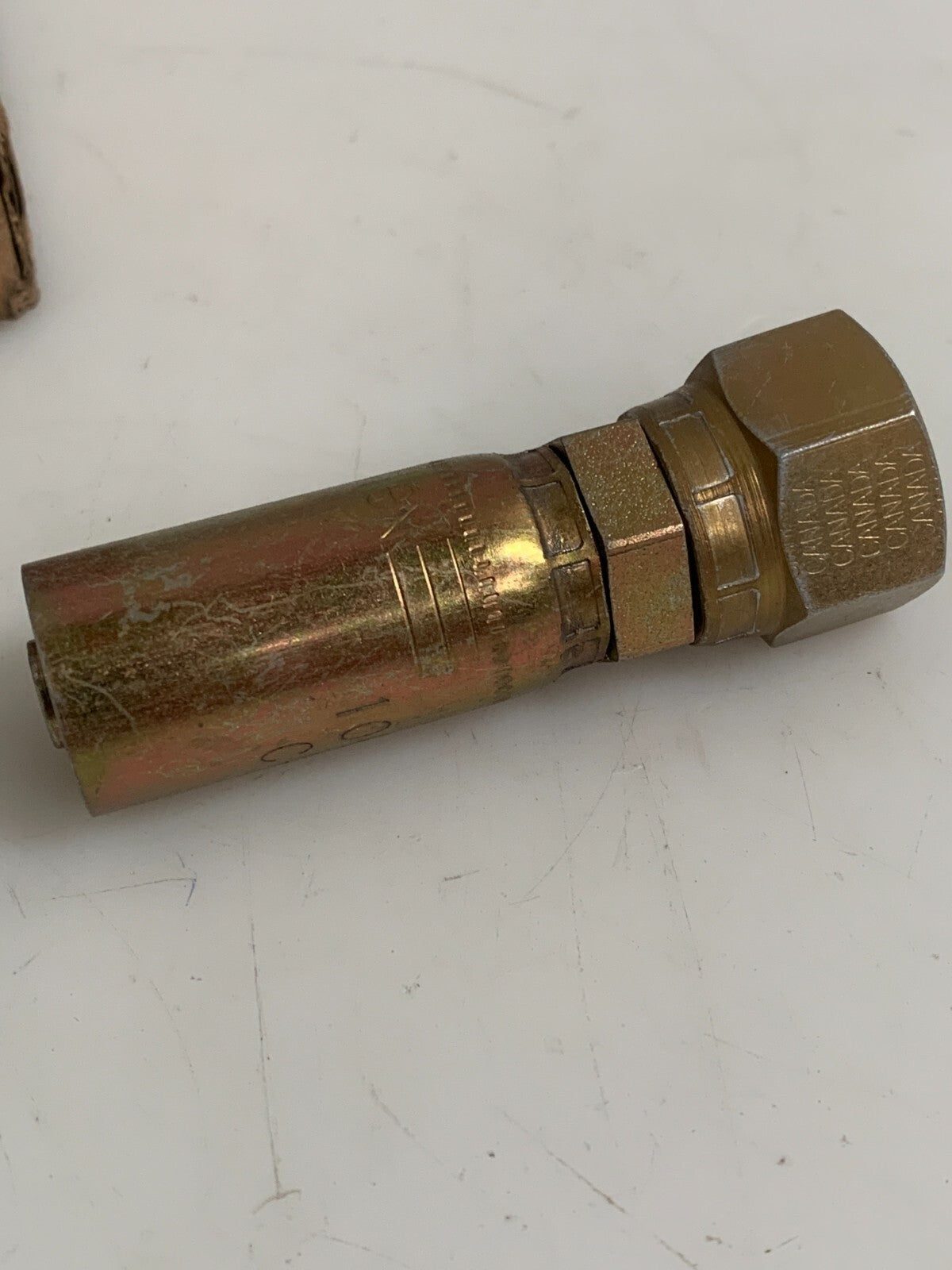 LOT OF 3 PARKER CRIMP ON FITTING 10655-8-61