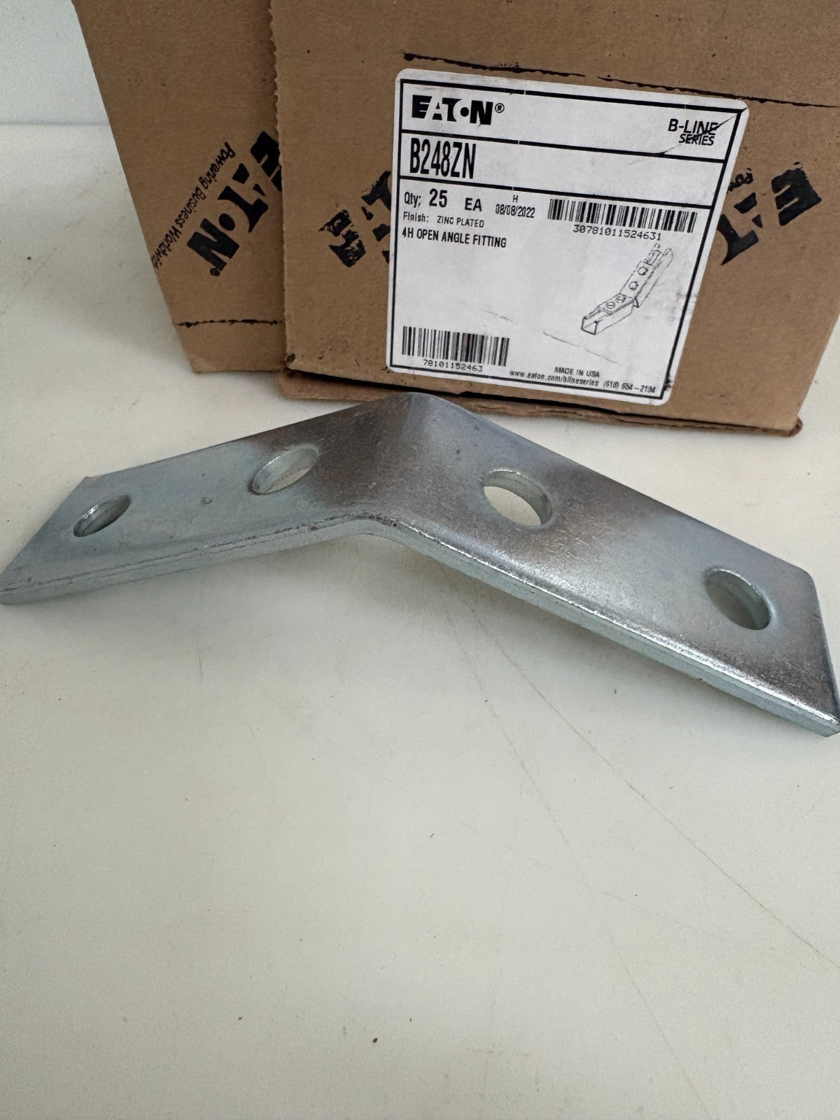 EATON 4H OPEN ANGLE FITTING B248ZN 25 IN BOX1
